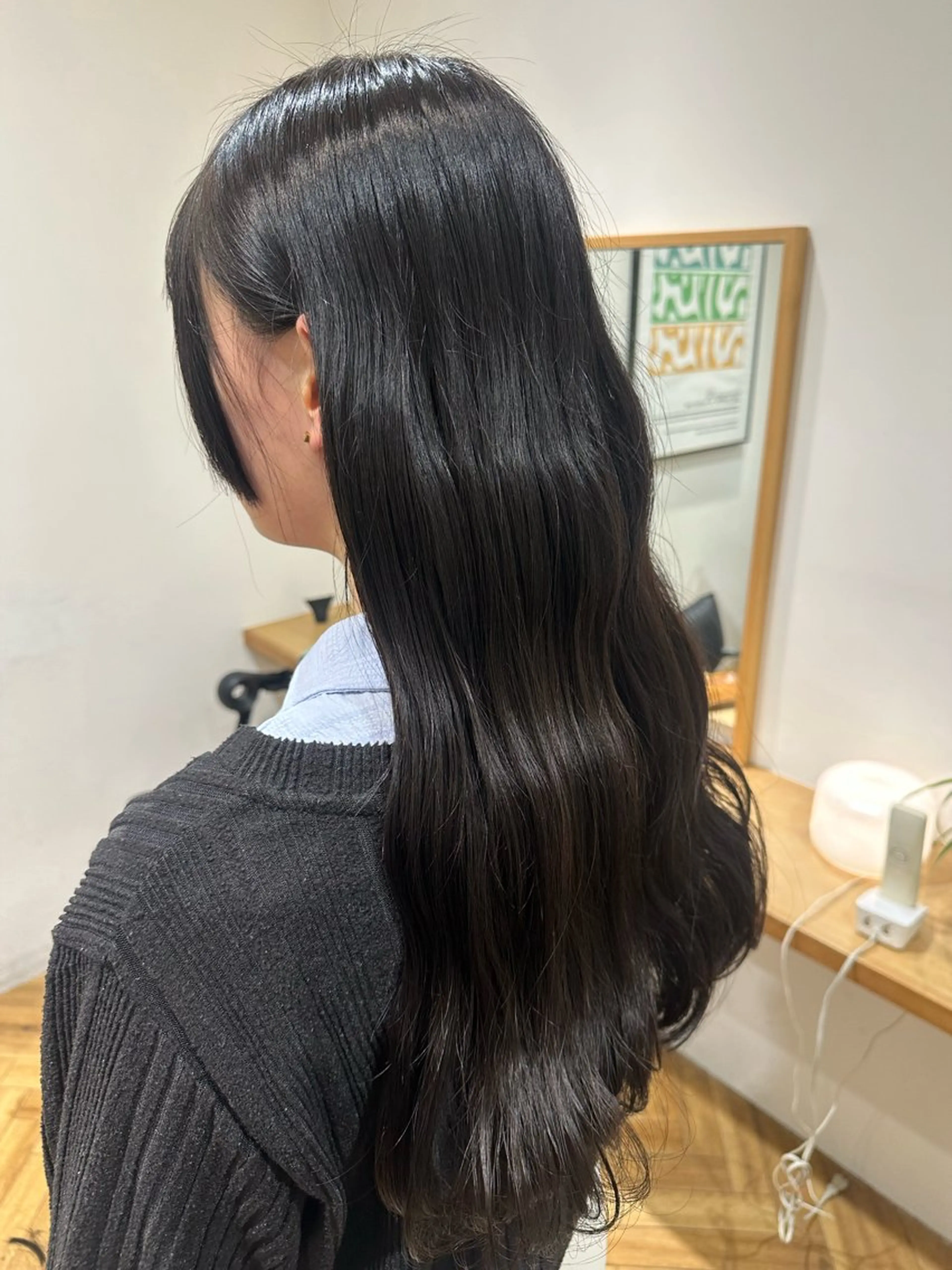 ロング ロング カット hair make one 004所属・織田 ゆみのヘアスタイル