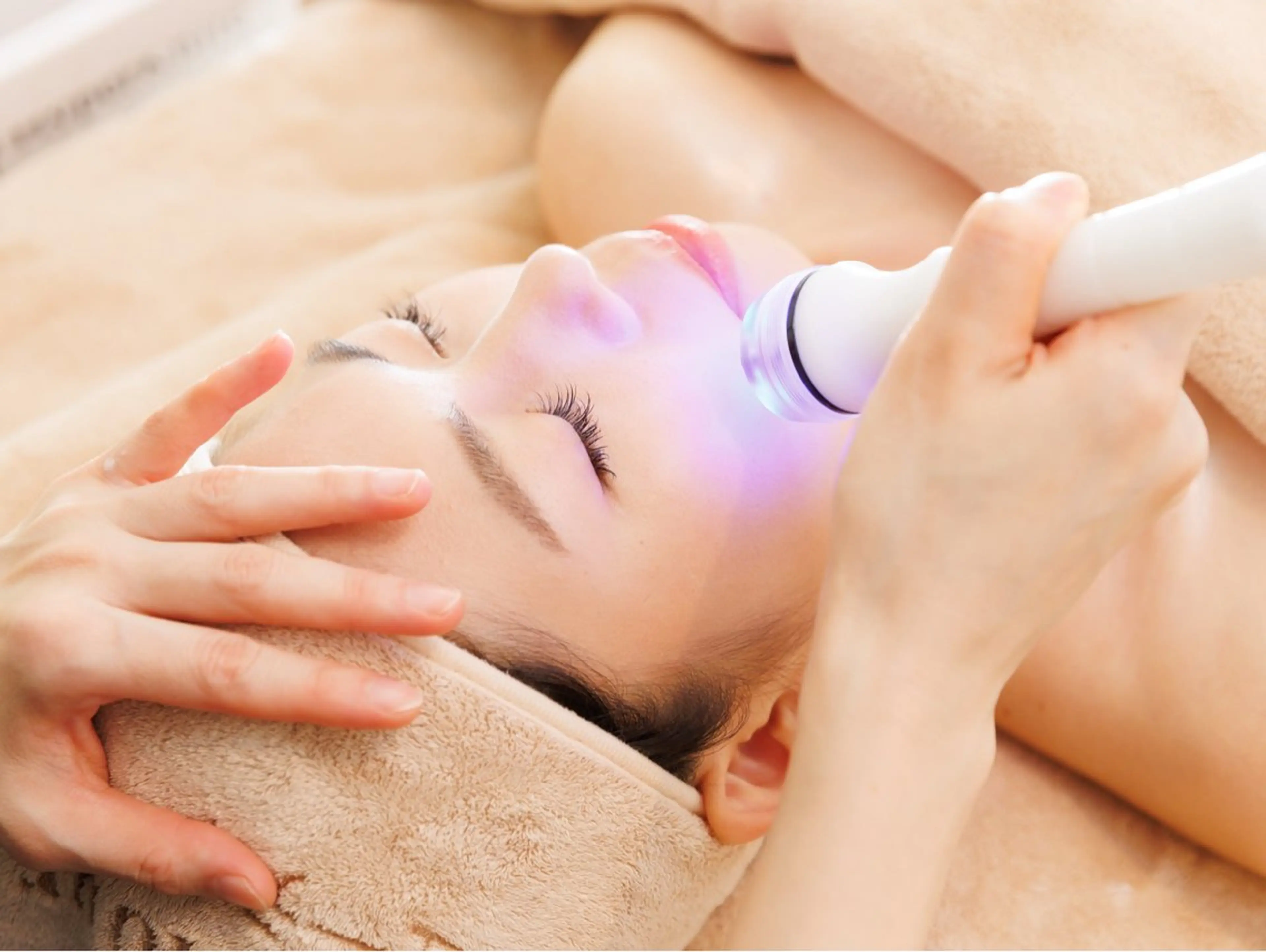 (新人→強めマッサージができません)小顔＆二重顎*ハイパーナイフ小顔＋パック60分6600→5500円の写真