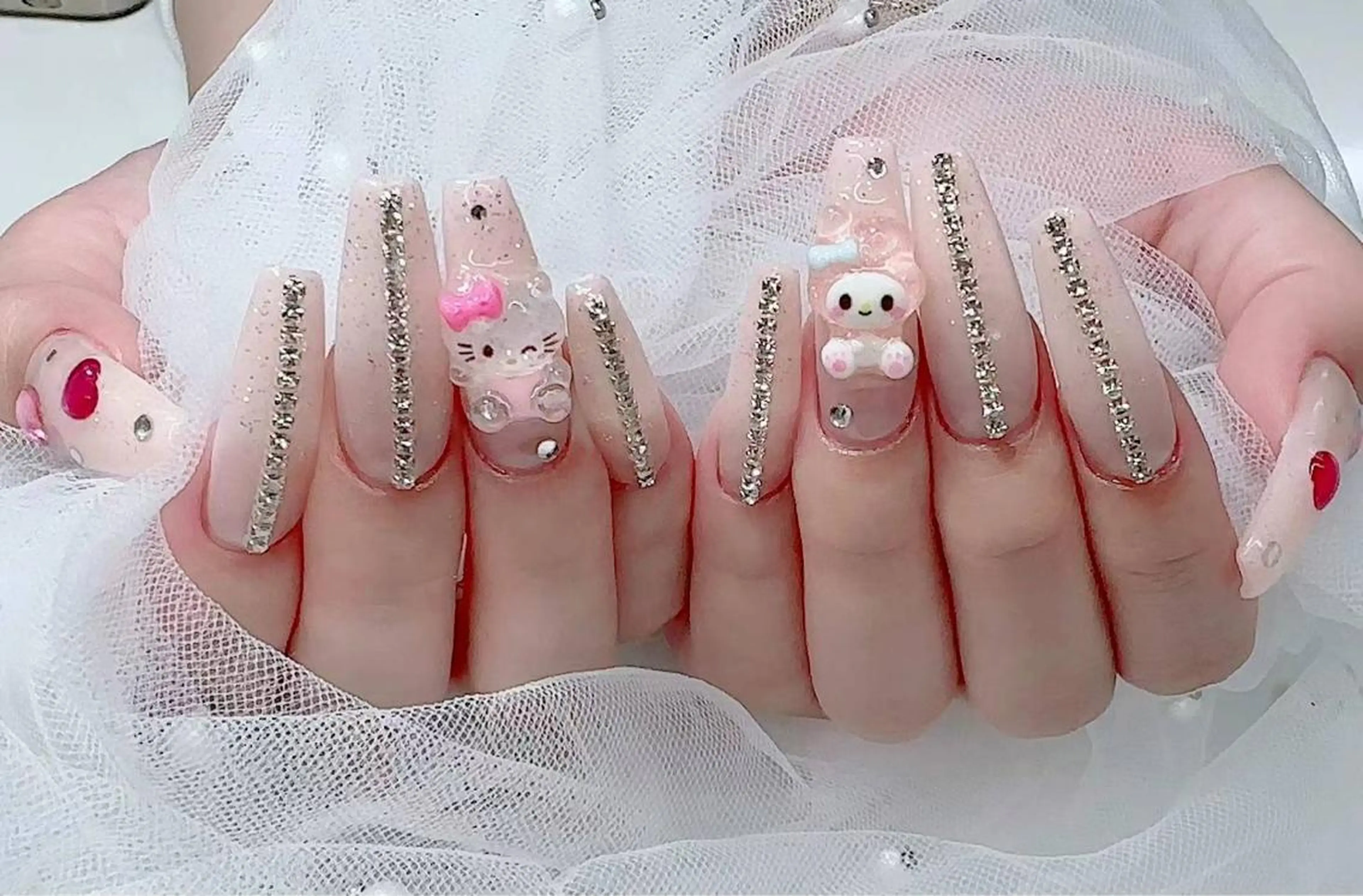 ネイル ハヤシ ミカのネイルデザイン