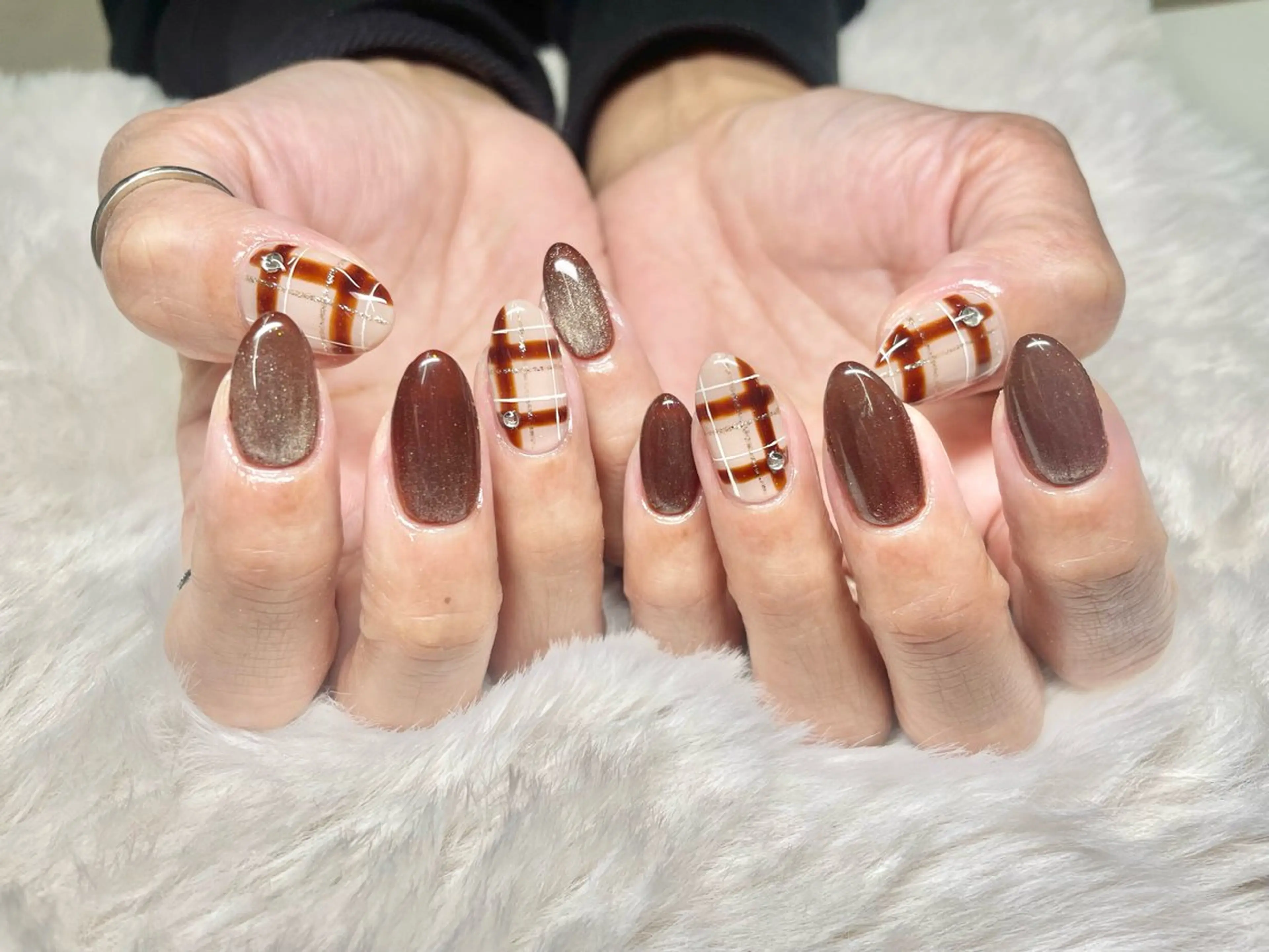 ネイル FILL nail古河店所属・FILL nail SHIORIのネイルデザイン