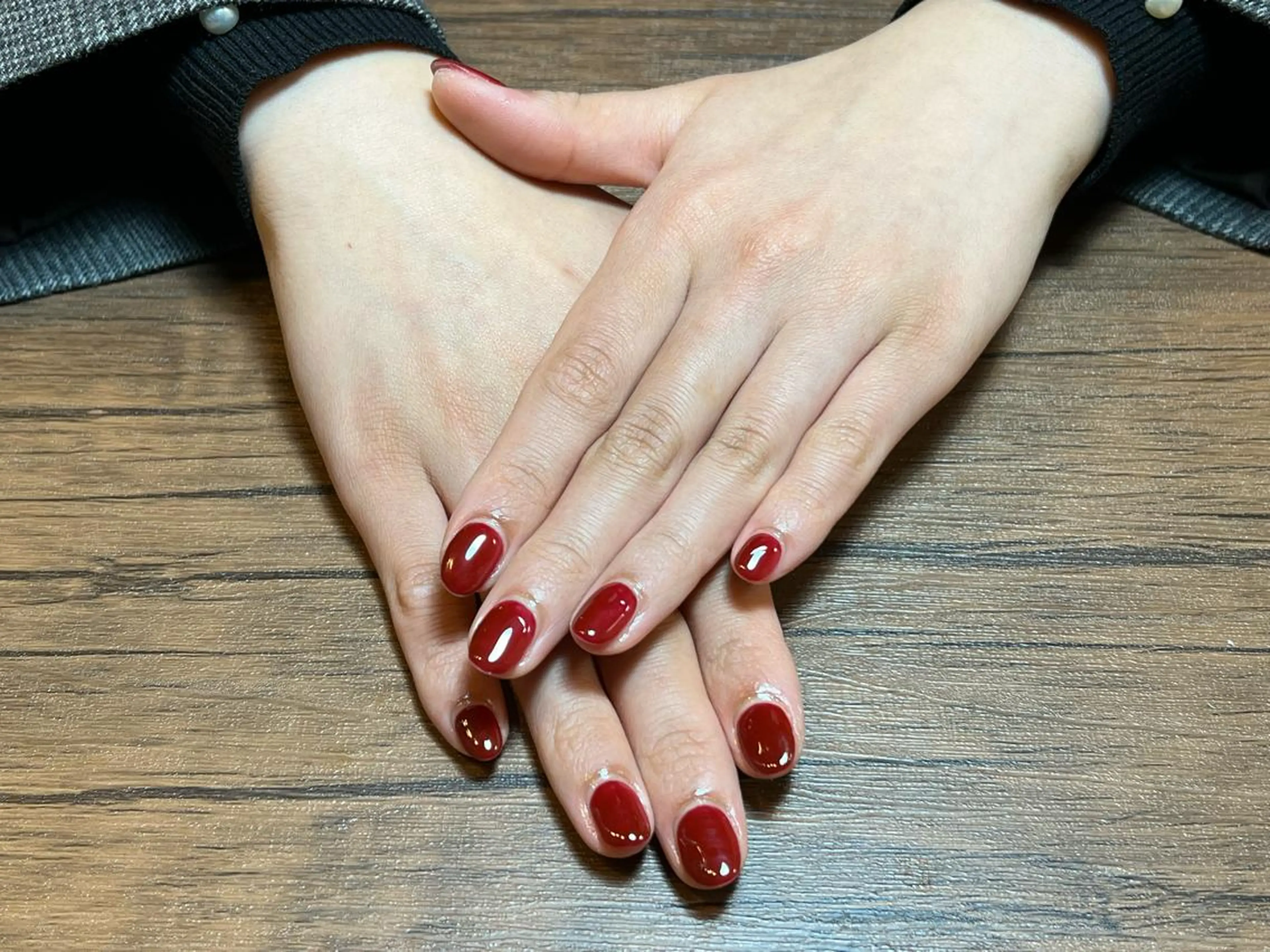 ネイル ボルドー ハンドネイル HENRIETTA NAILSALONのネイルデザイン