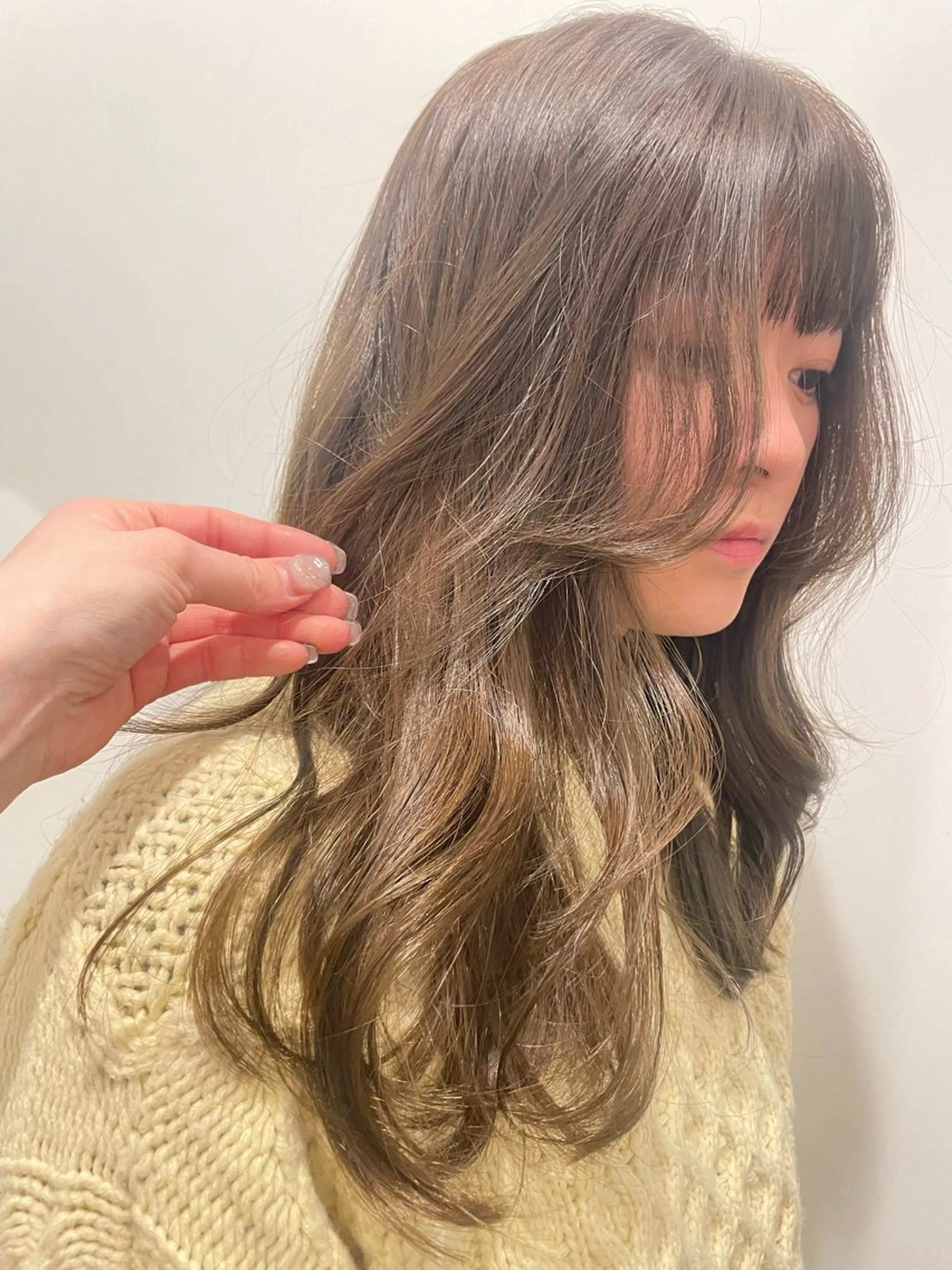 ロング カラー アッシュ 透明感カラー ロング momoka ［pejite]のヘアスタイル