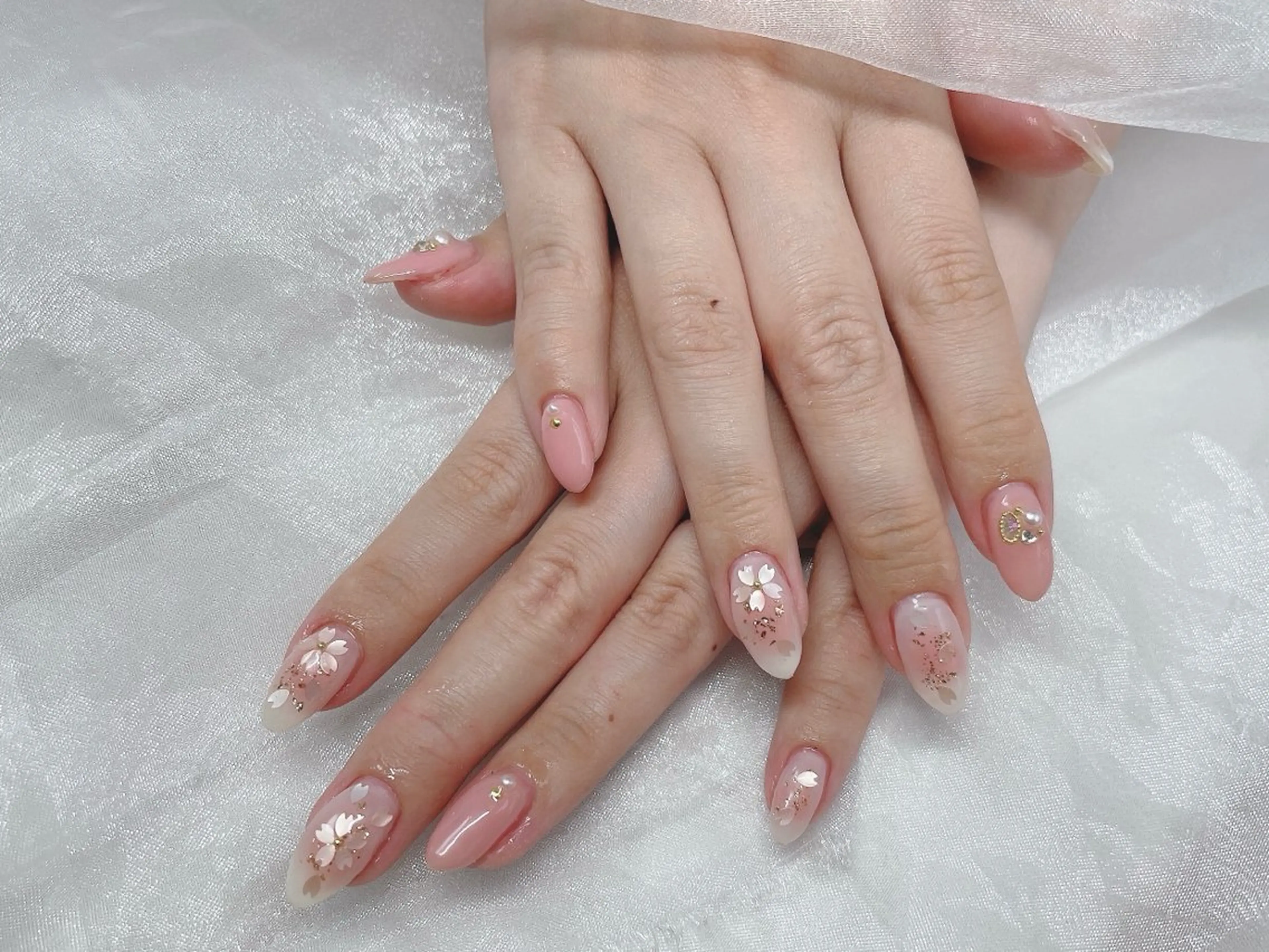 ネイル 桜ネイル BABY LION :Linaのネイルデザイン