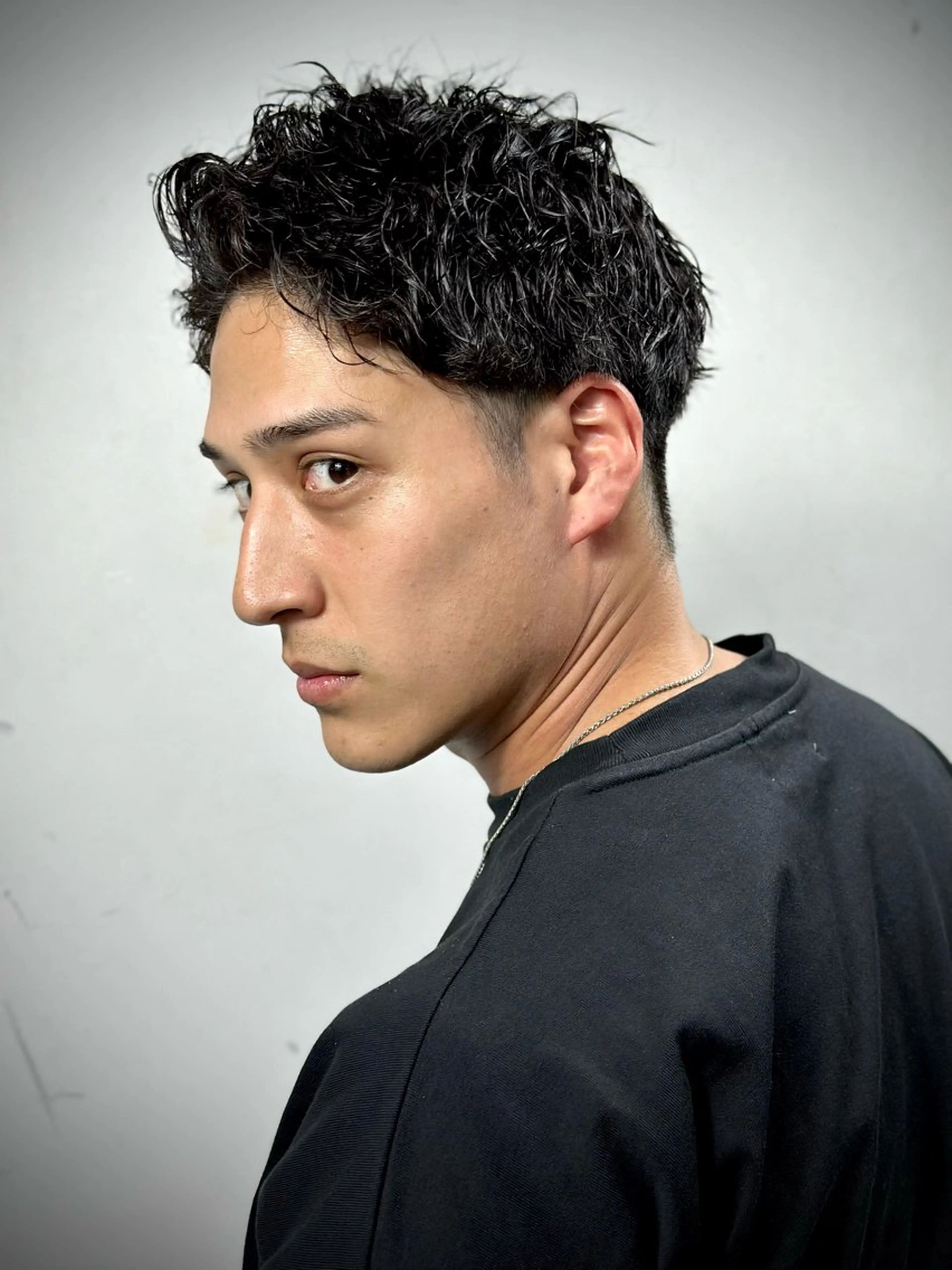 ショート パーマ メンズ 浅見 天翔のヘアスタイル