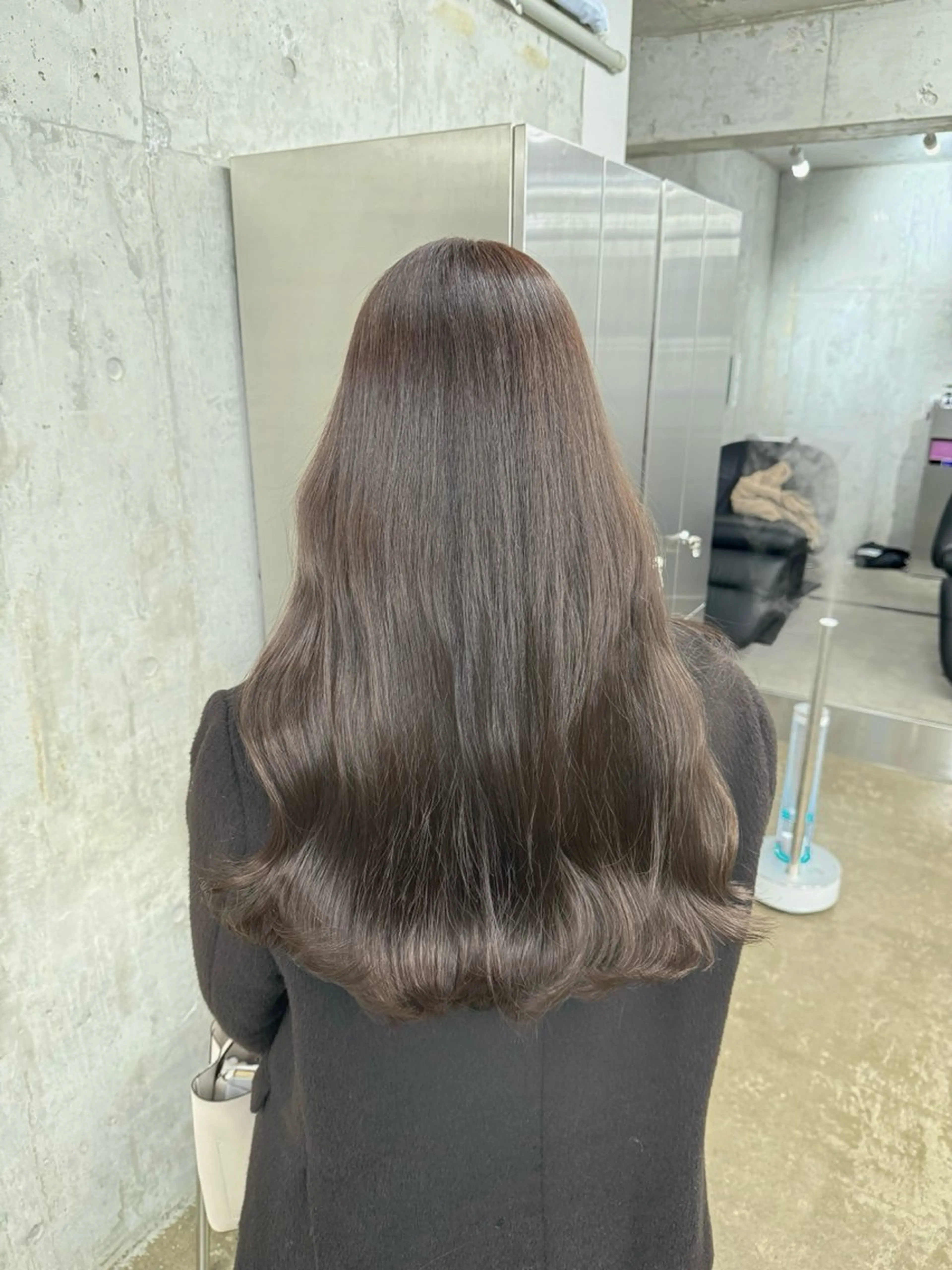 ロング カラー グレージュ カット ヘアカラー トリートメント 高橋大樹/グレージュ 透明感/髪質改善のヘアスタイル