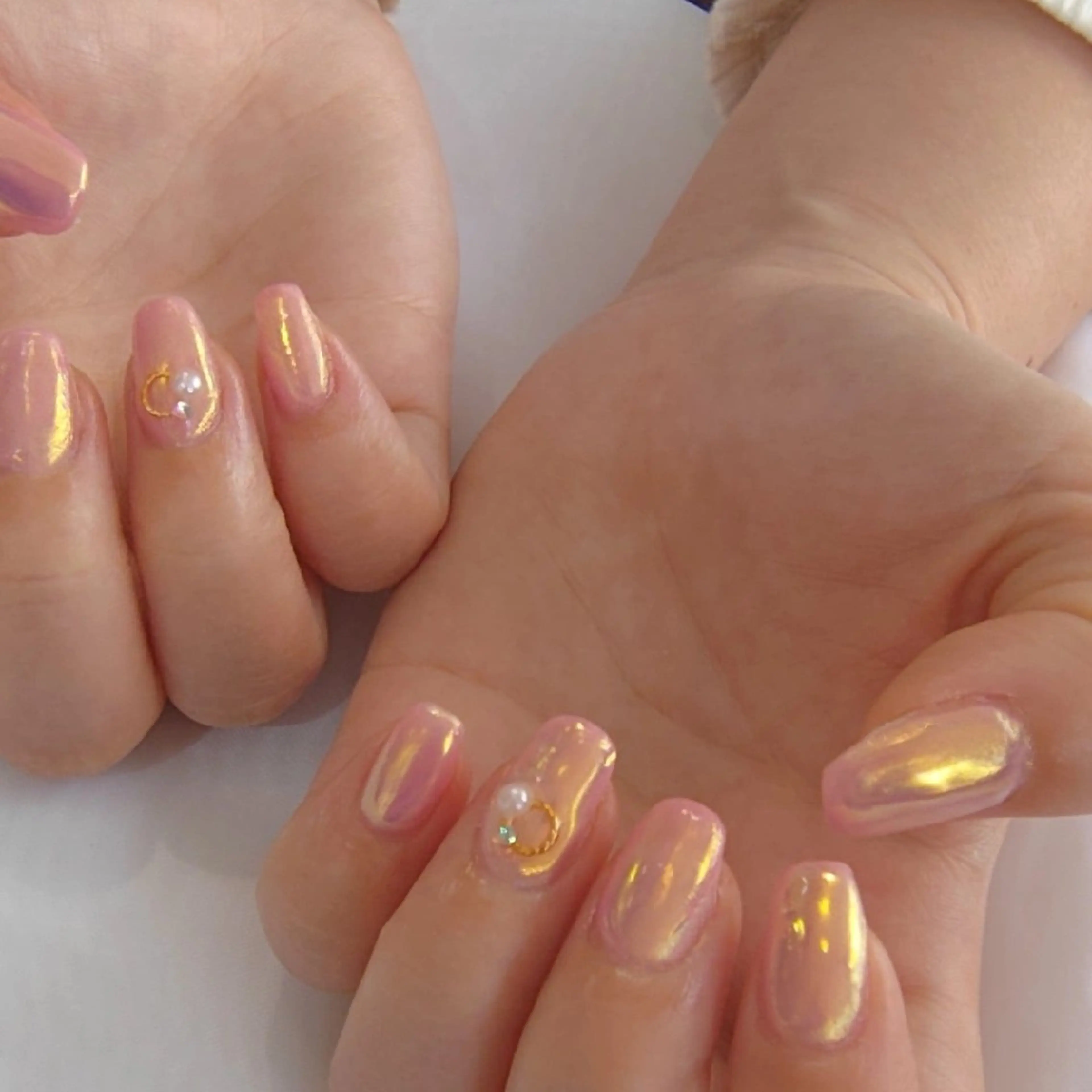 ネイル オーロラネイル ミラーネイル ワンカラーネイル 春ネイル felicita服部店所属・felicita fumi♡のネイルデザイン