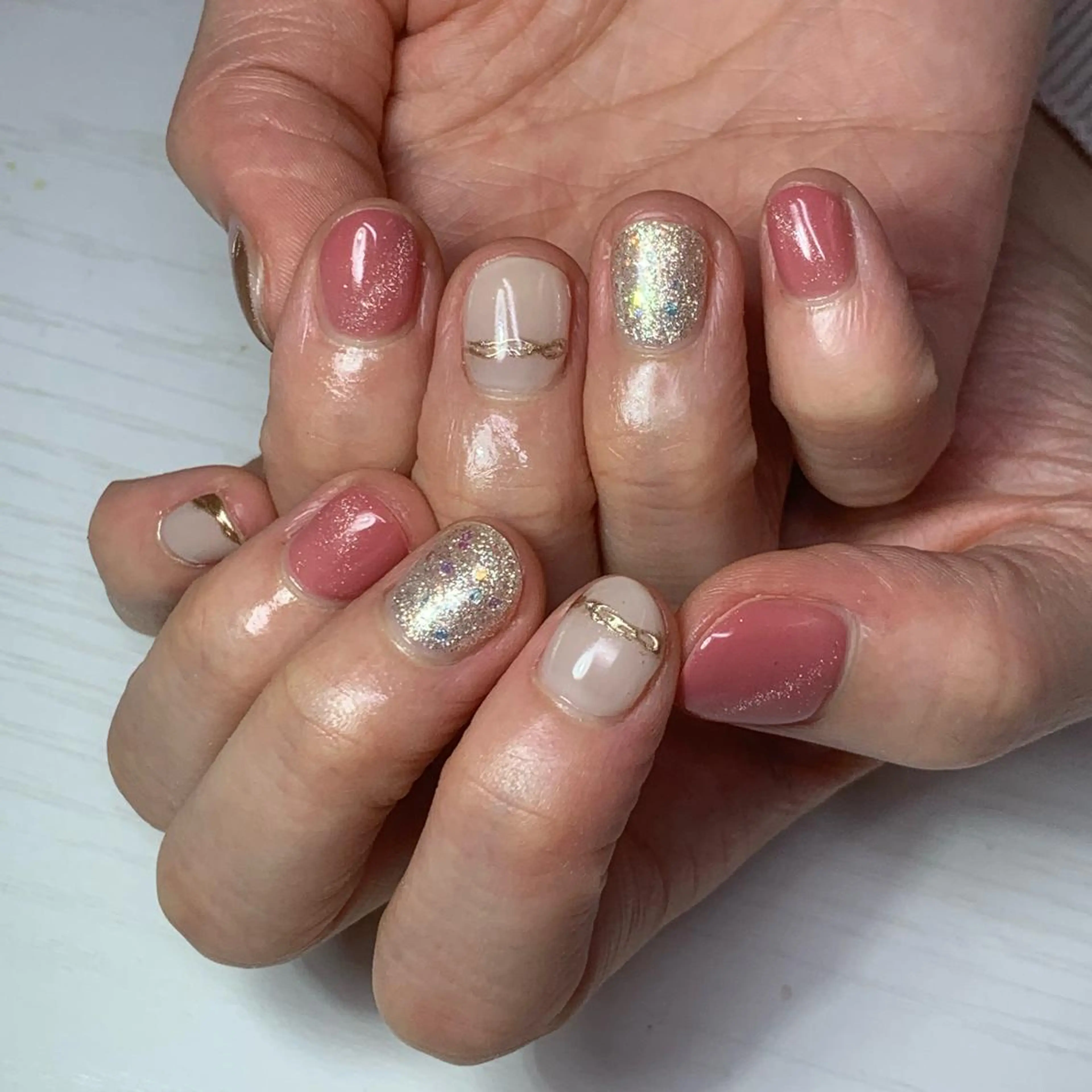 ネイル καρδιά -ｶﾙﾃﾞｨｱ-のネイルデザイン