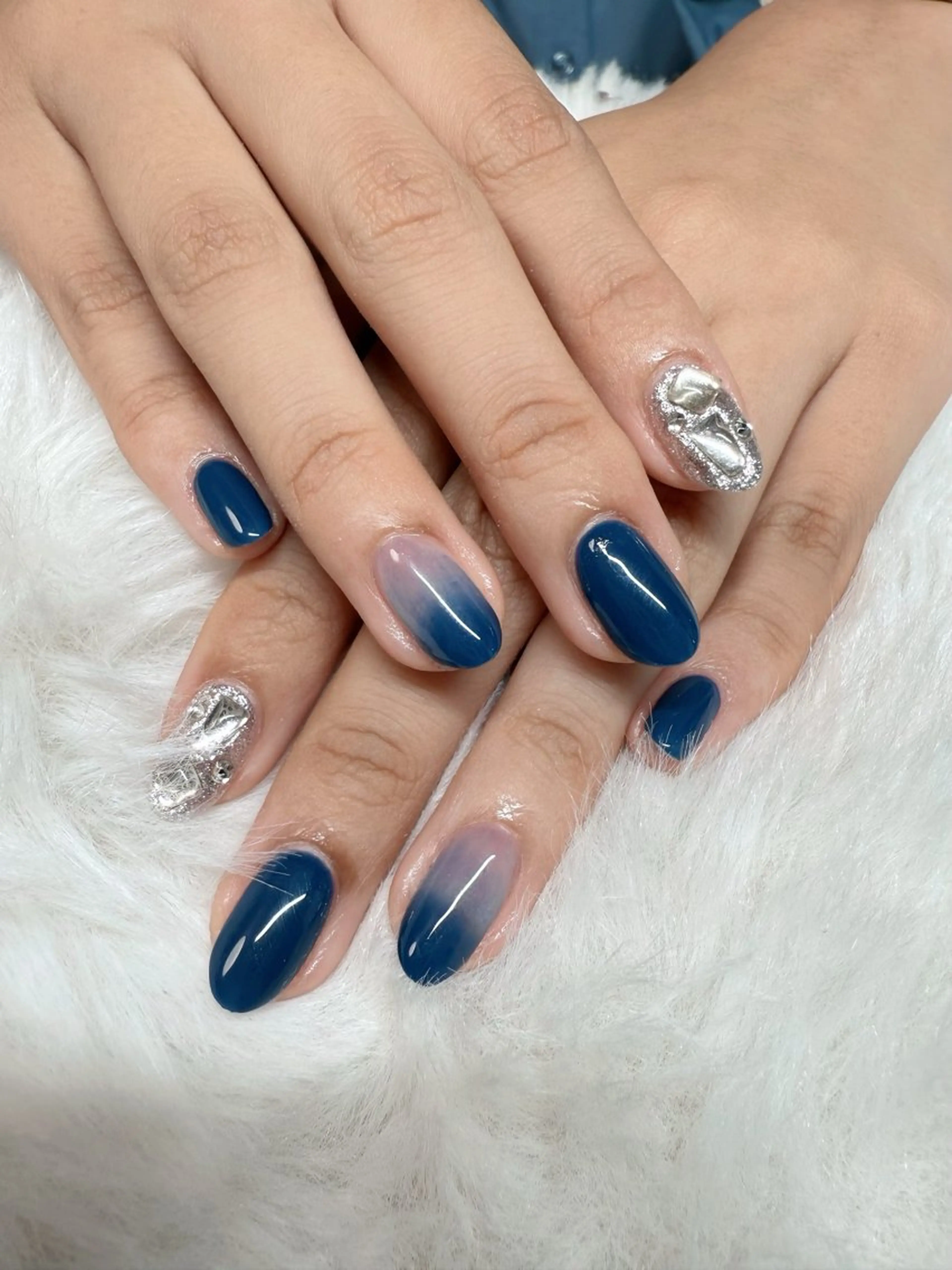 ネイル マグネットネイル オフィスネイル ワンカラーネイル シンプルネイル ハンドネイル ハンドケア リン リンのネイルデザイン