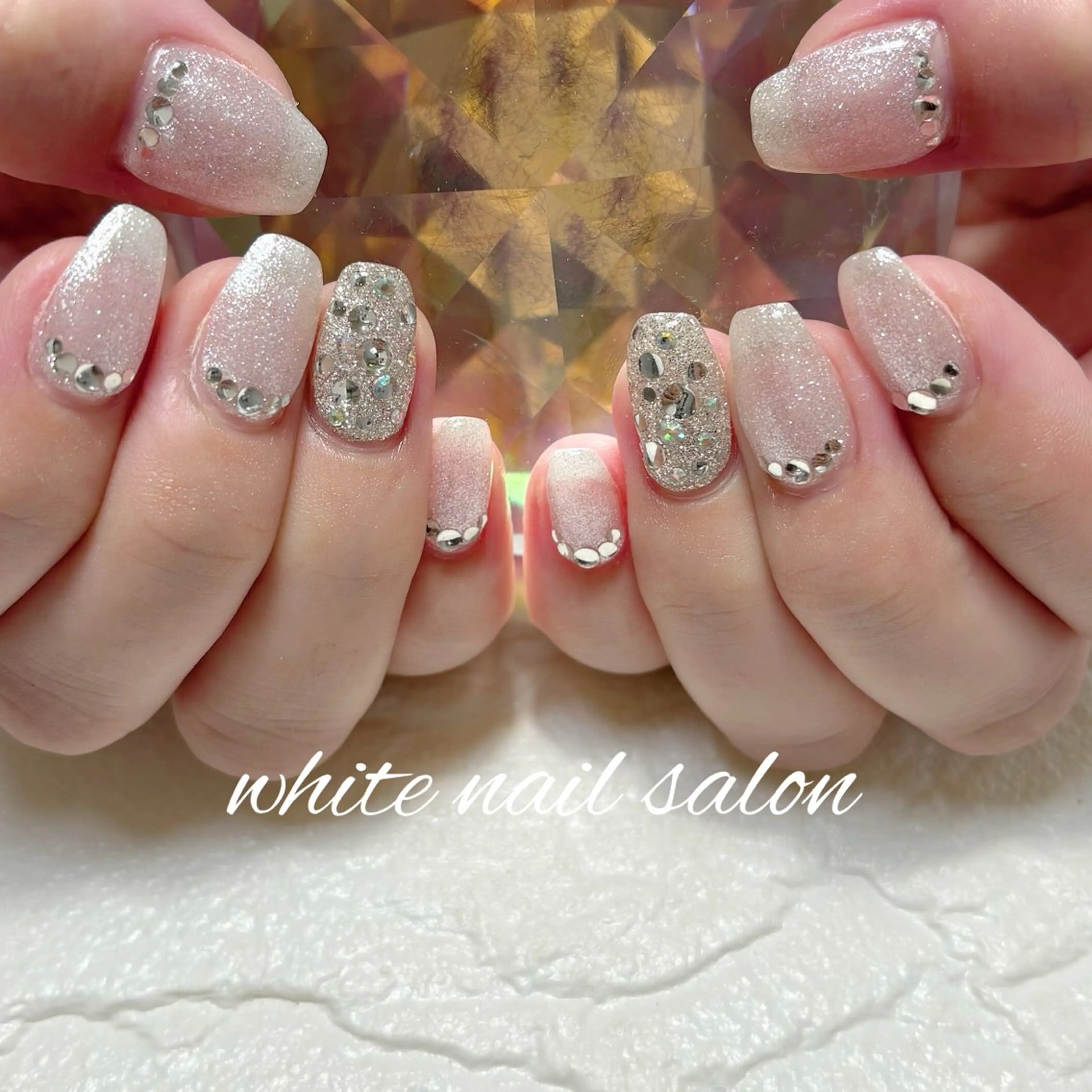 ネイル フットネイル ホワイト ハンドネイル white nail salonのネイルデザイン