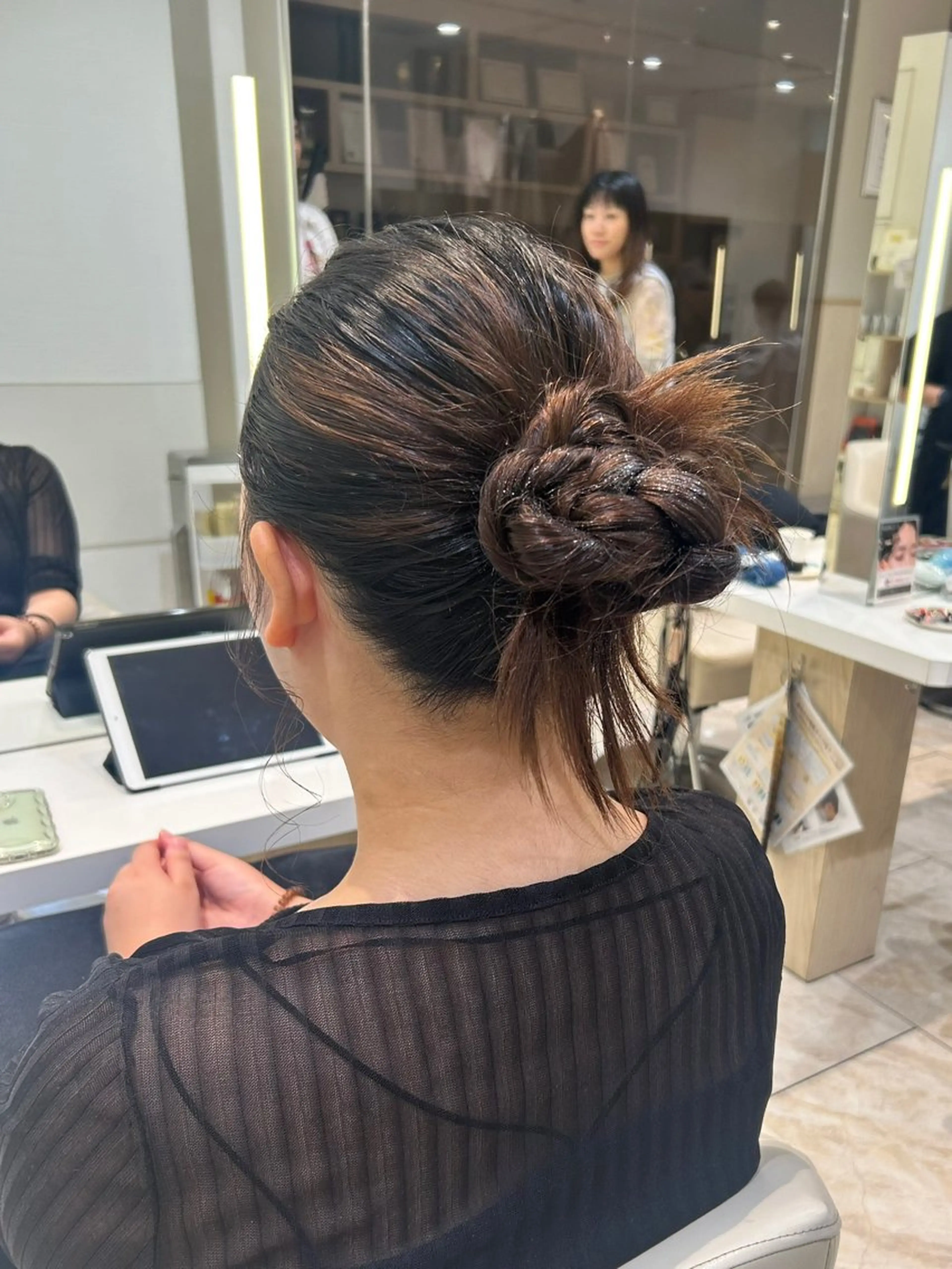 セミロング ヘアアレンジ ヘアセット はるか/ブリーチカラ ー/ヘアアレンジ🤍のヘアスタイル