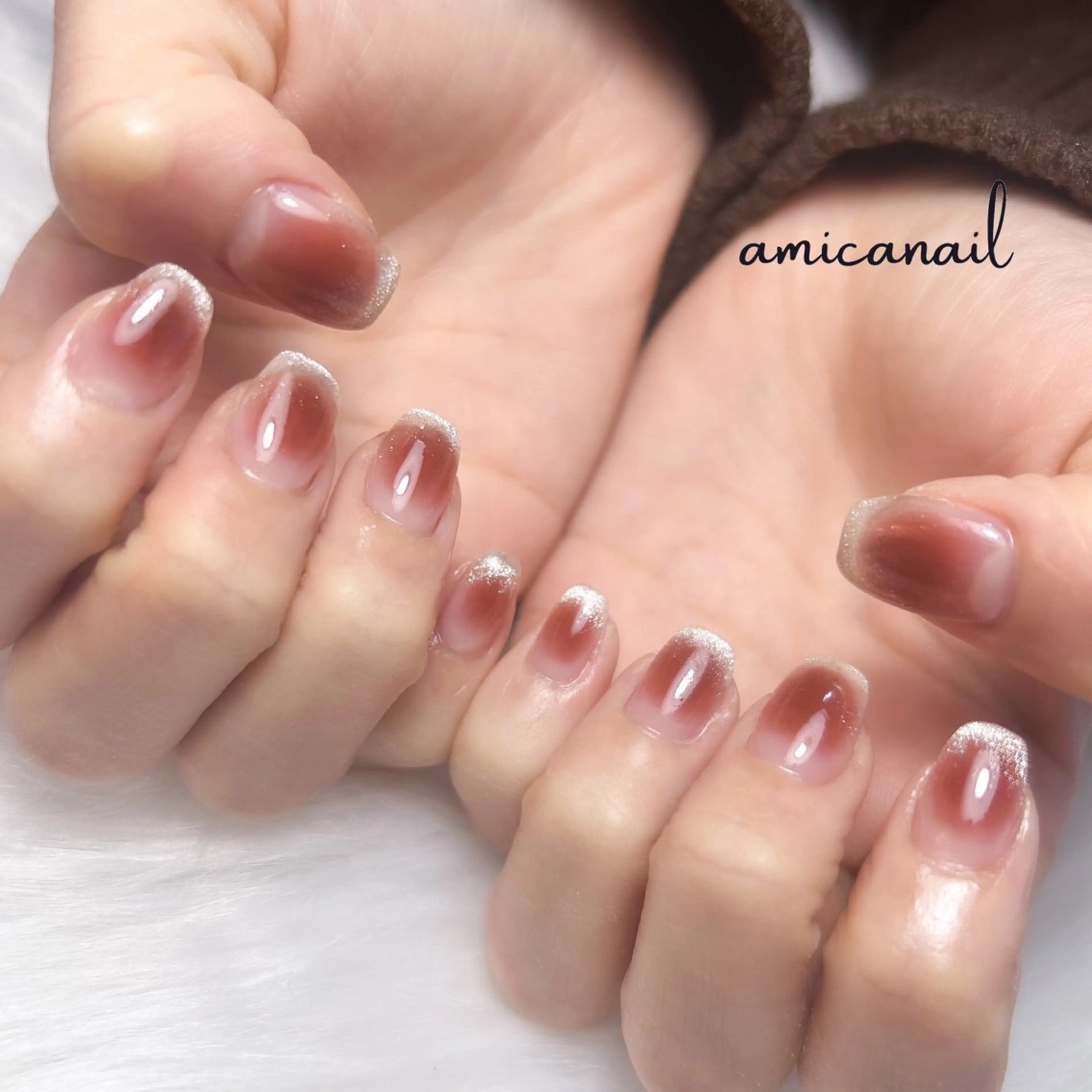ネイル ボルドー ブラウン チークネイル マグネットネイル _amica nail_のネイルデザイン