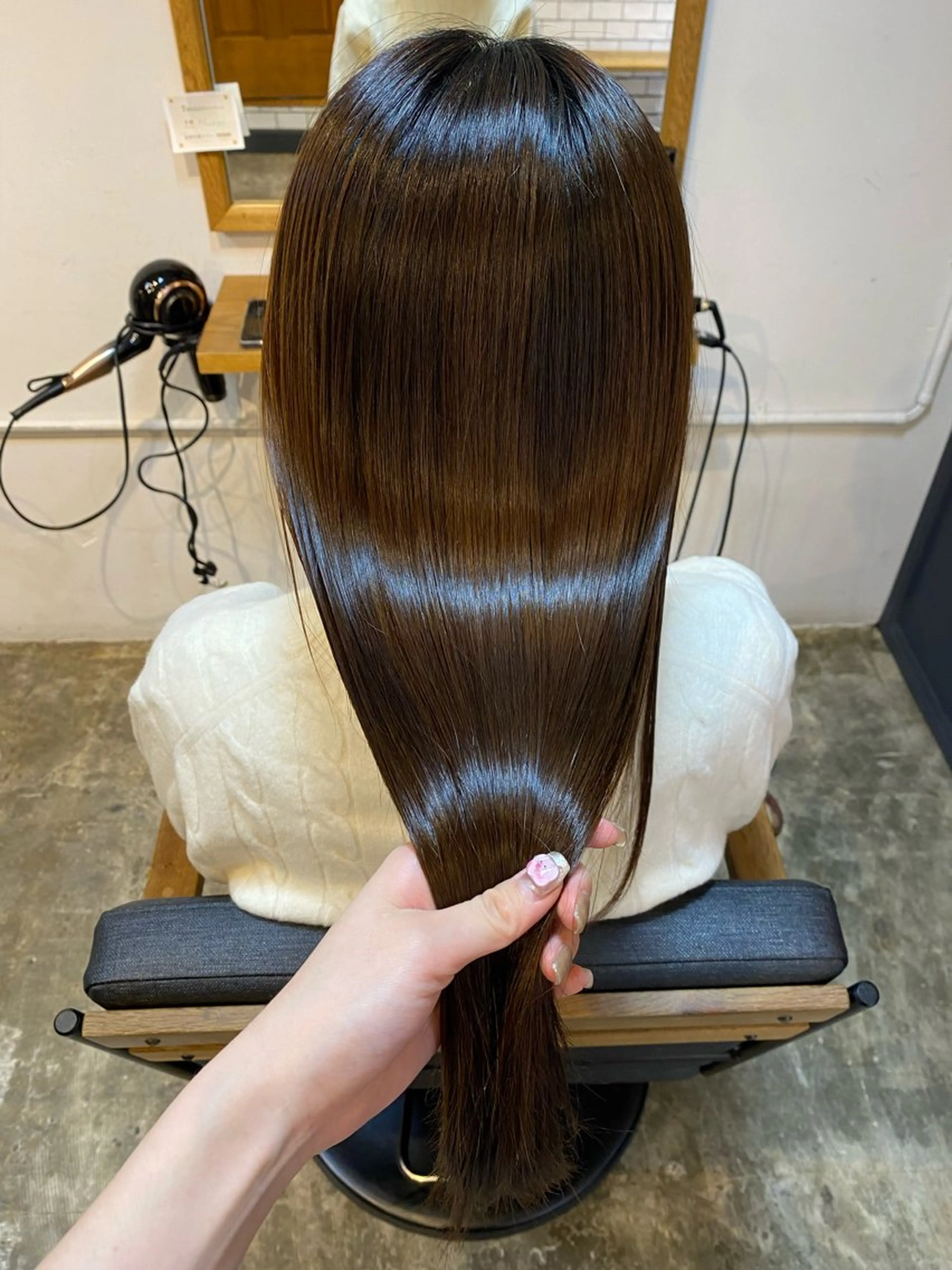 ロング knock所属・knock　國友 華乃のヘアスタイル