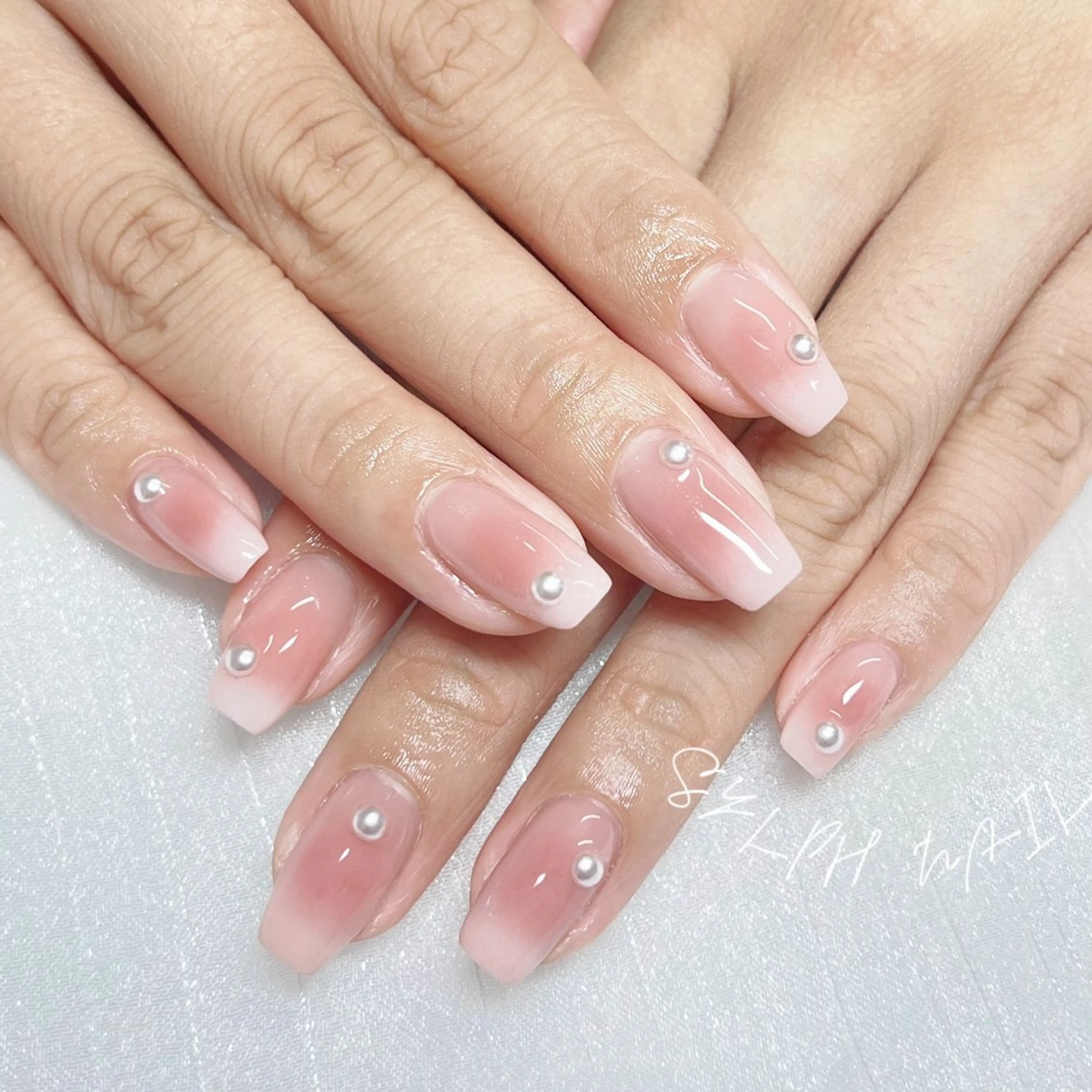 ネイル Trend Nail シルフのネイルデザイン