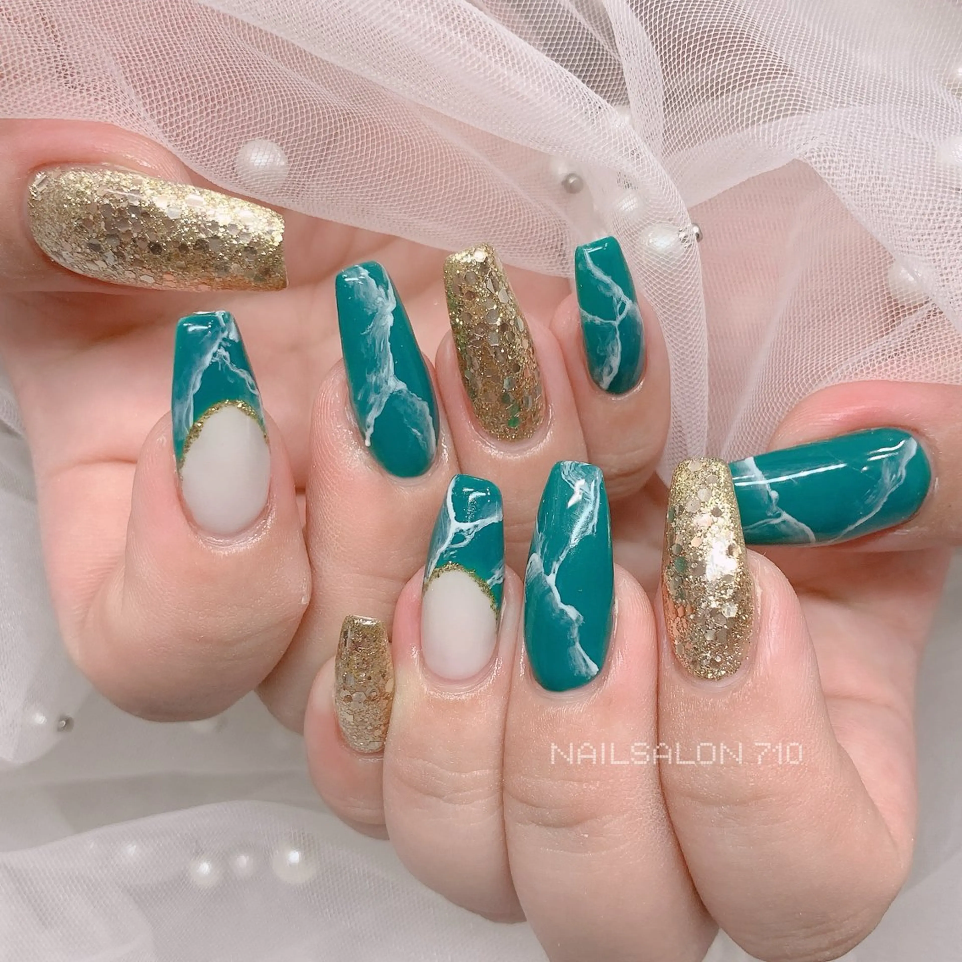 ネイル ハンドネイル フットネイル ナナイチゼロ I.Naoのネイルデザイン