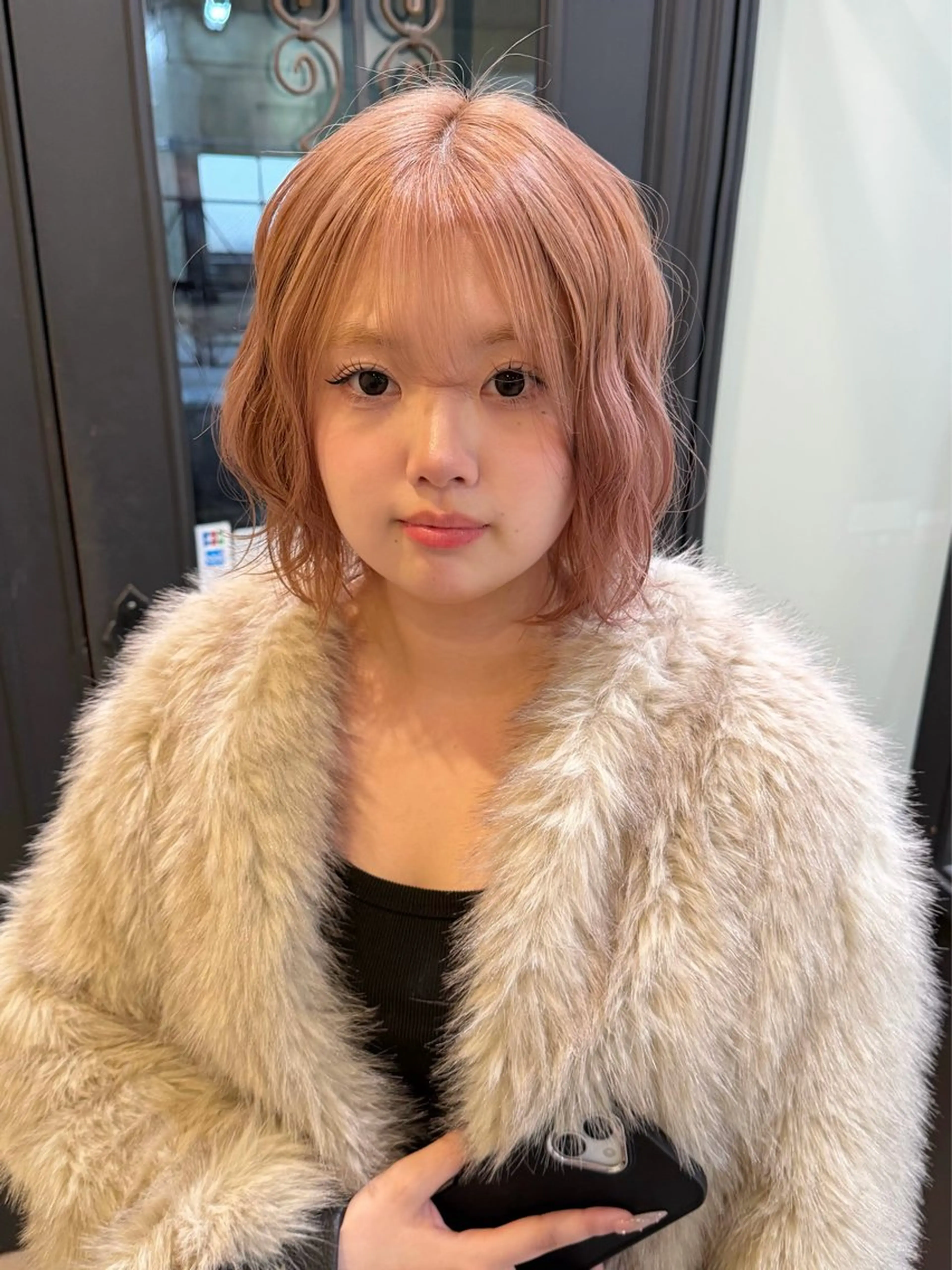 ミディアム カラー ベージュカラー ピンクカラー ピンクベージュ ヘアカラー トリートメント Karin trスタイリスト🥀のヘアスタイル