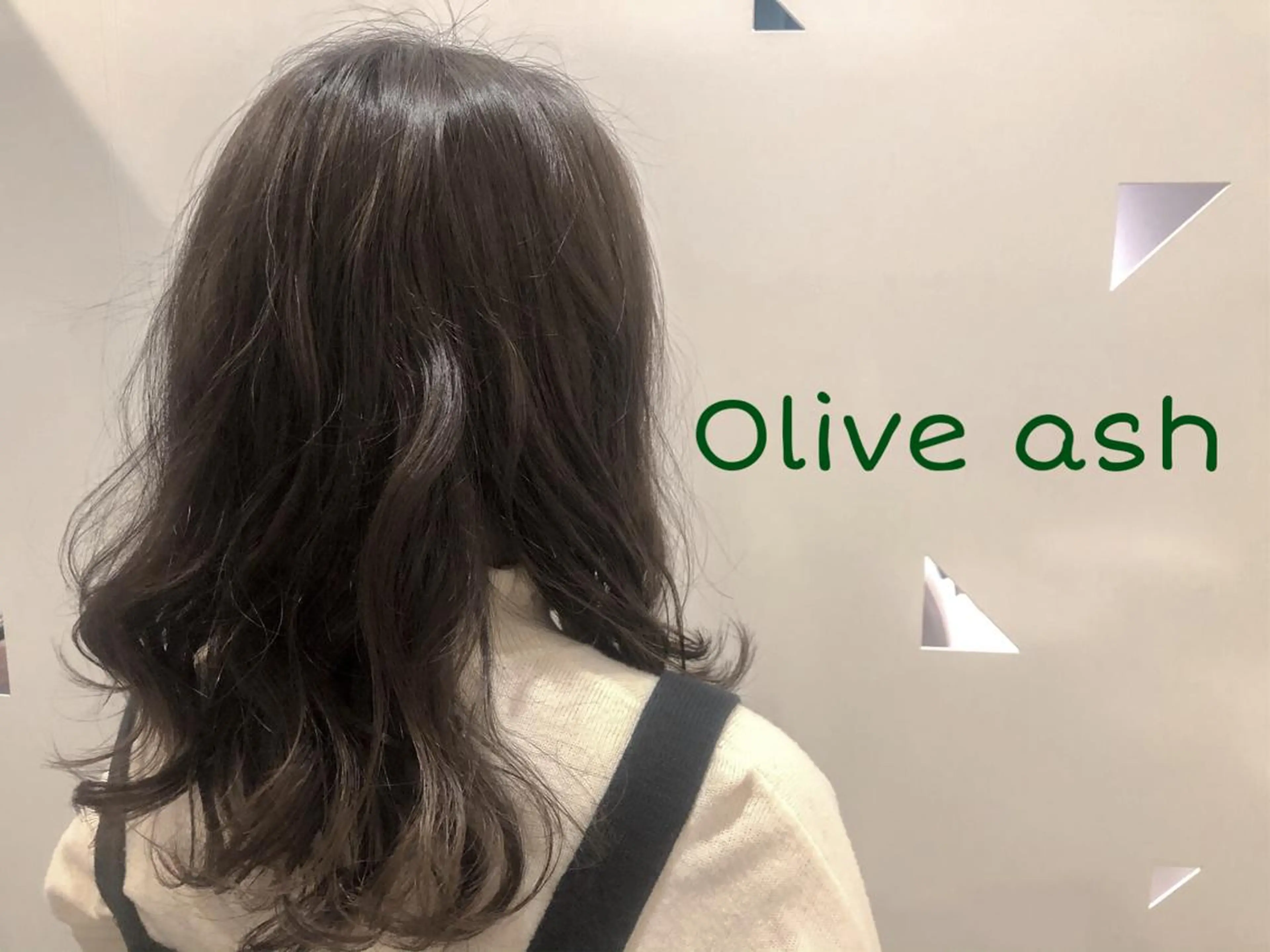 ミディアム カラー ヘアアレンジ 髪質改善✨️透明感カ ラー✧*。山下さいみのヘアスタイル