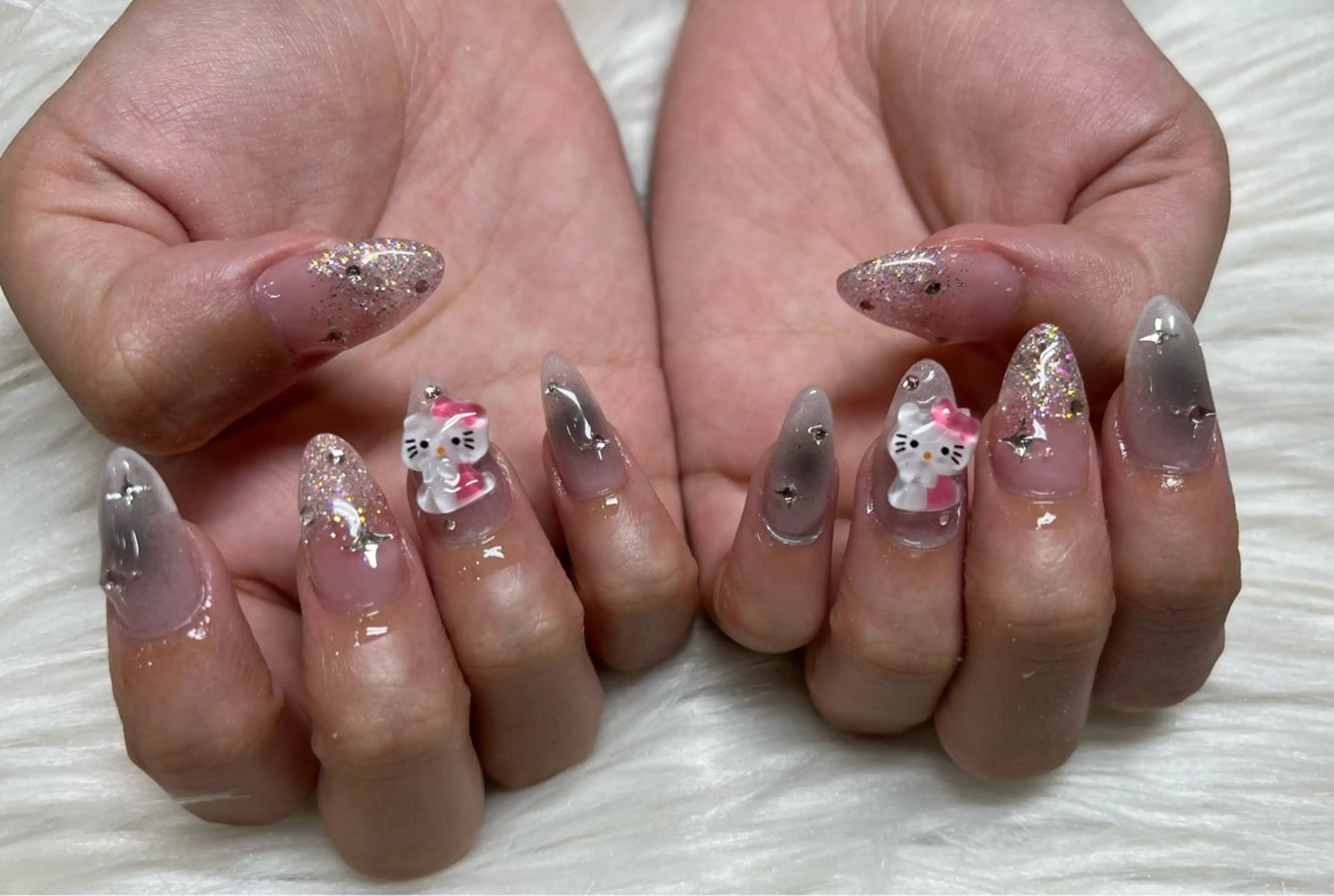 ネイル ハンドネイル SOARE🤍 🤍のネイルデザイン