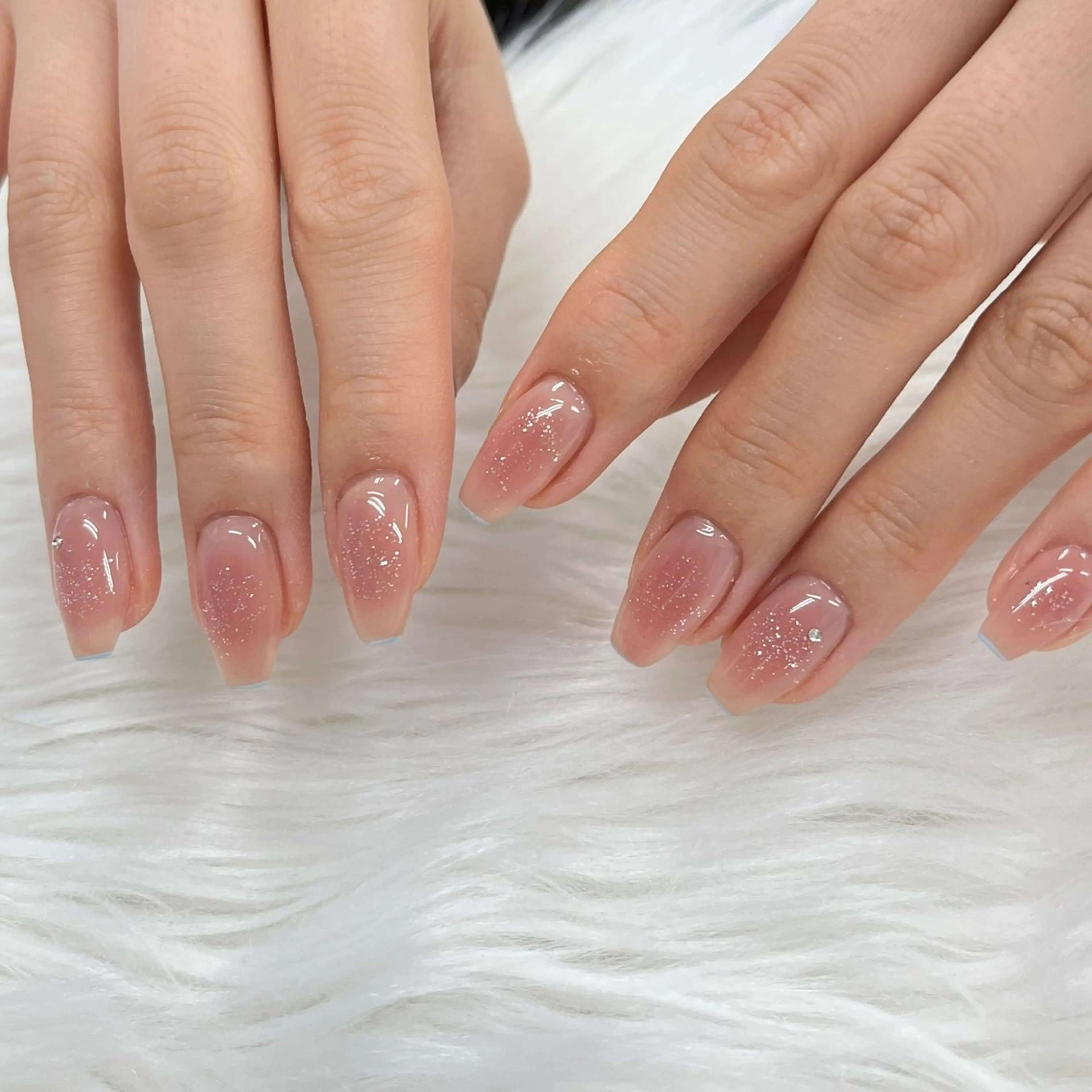 ネイル ハンドネイル SHION のネイルデザイン