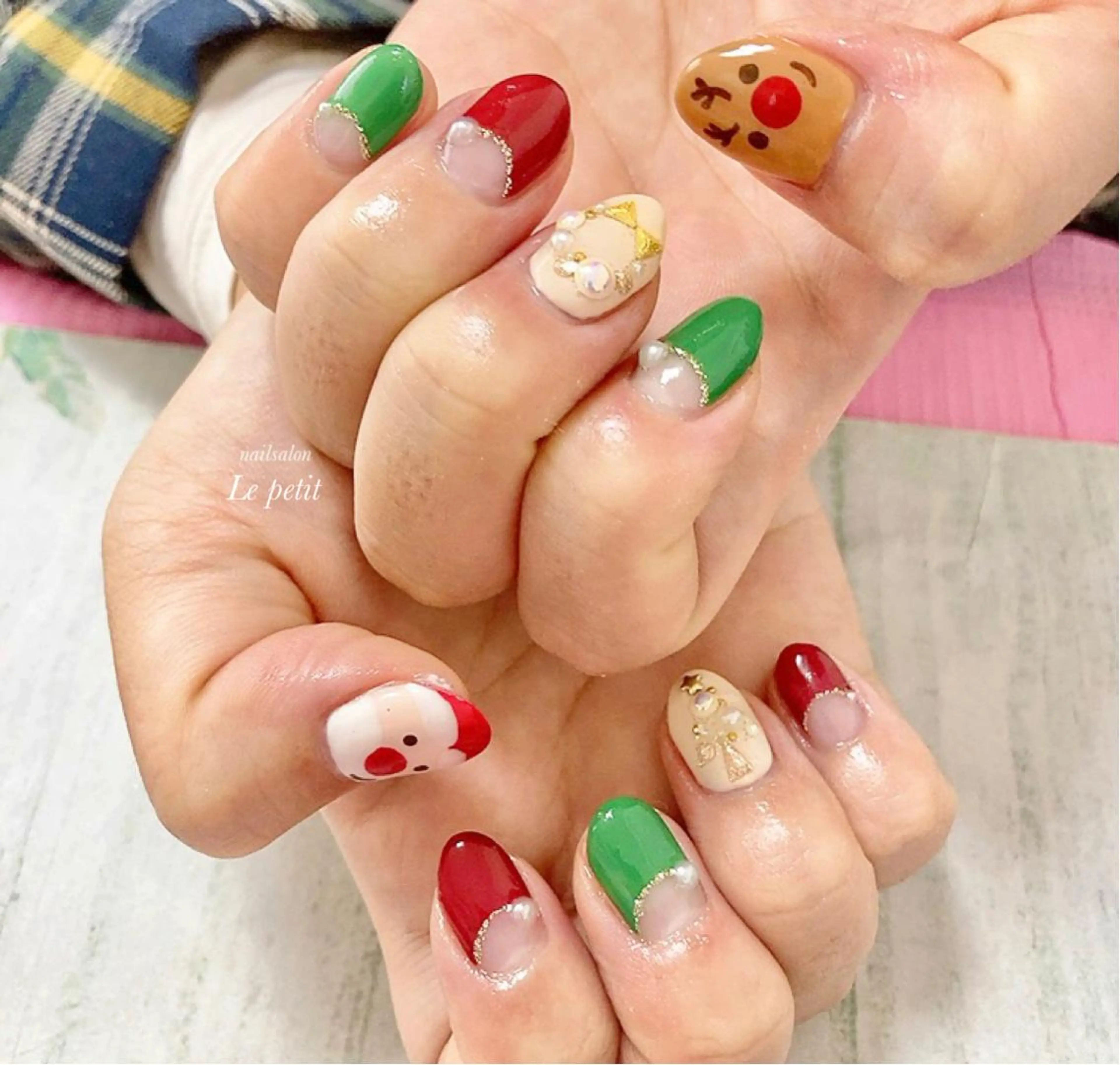 ネイル 石野 広佳のネイルデザイン