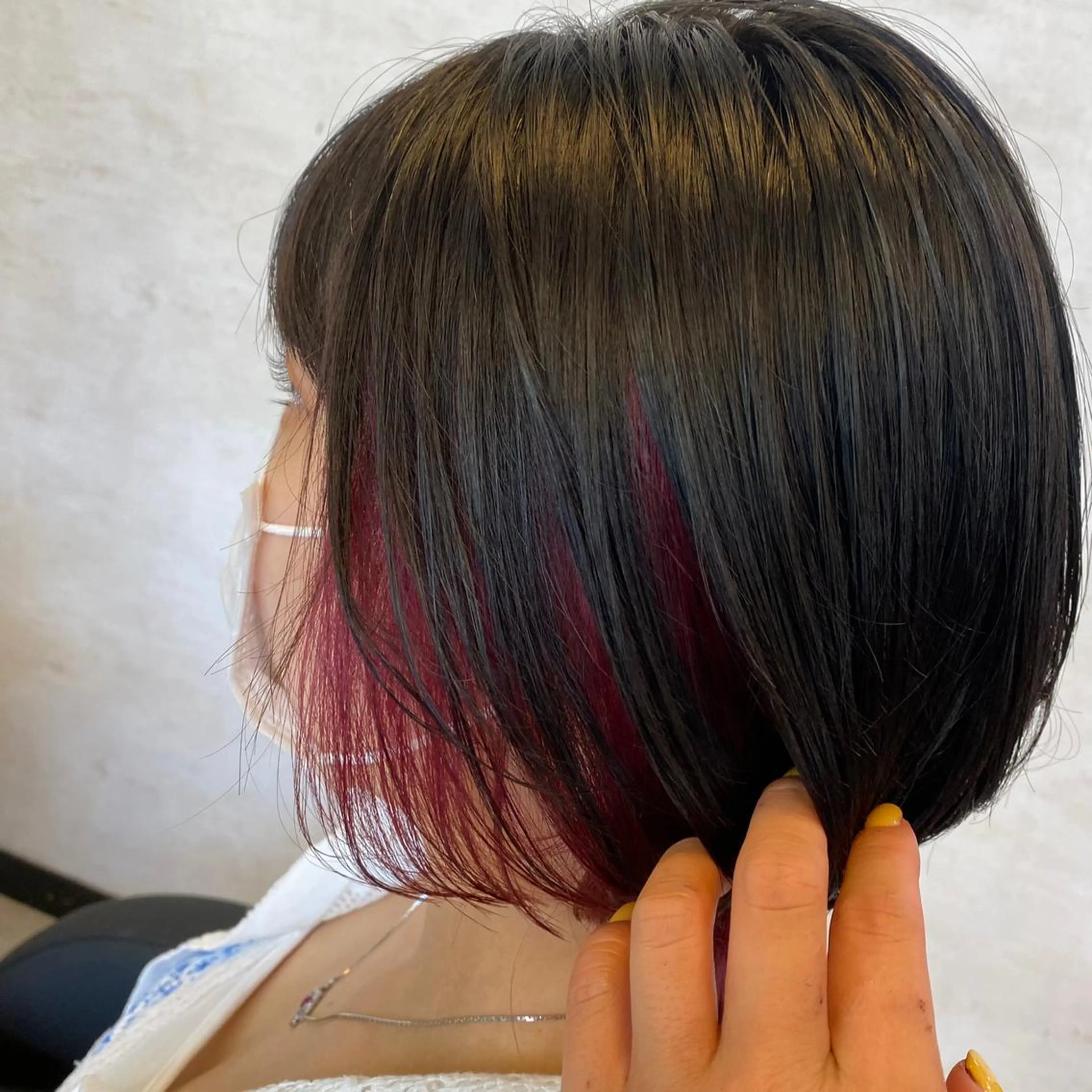 ショート ヘアカラー Rosa  Blanche  by est所属・村田 芽衣のヘアスタイル