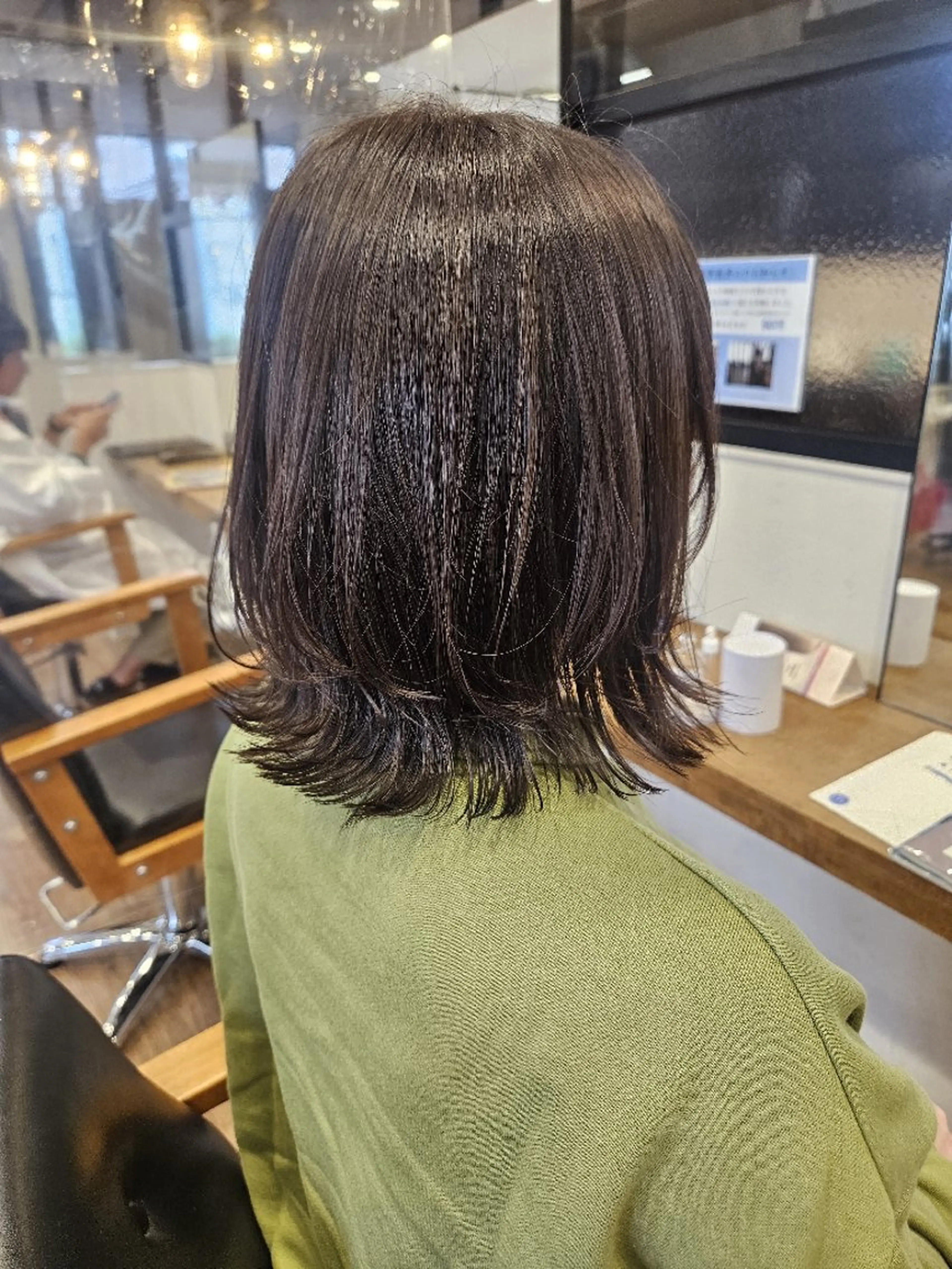 ミディアム カット ヘアカラー トリートメント 関口 友菜のヘアスタイル