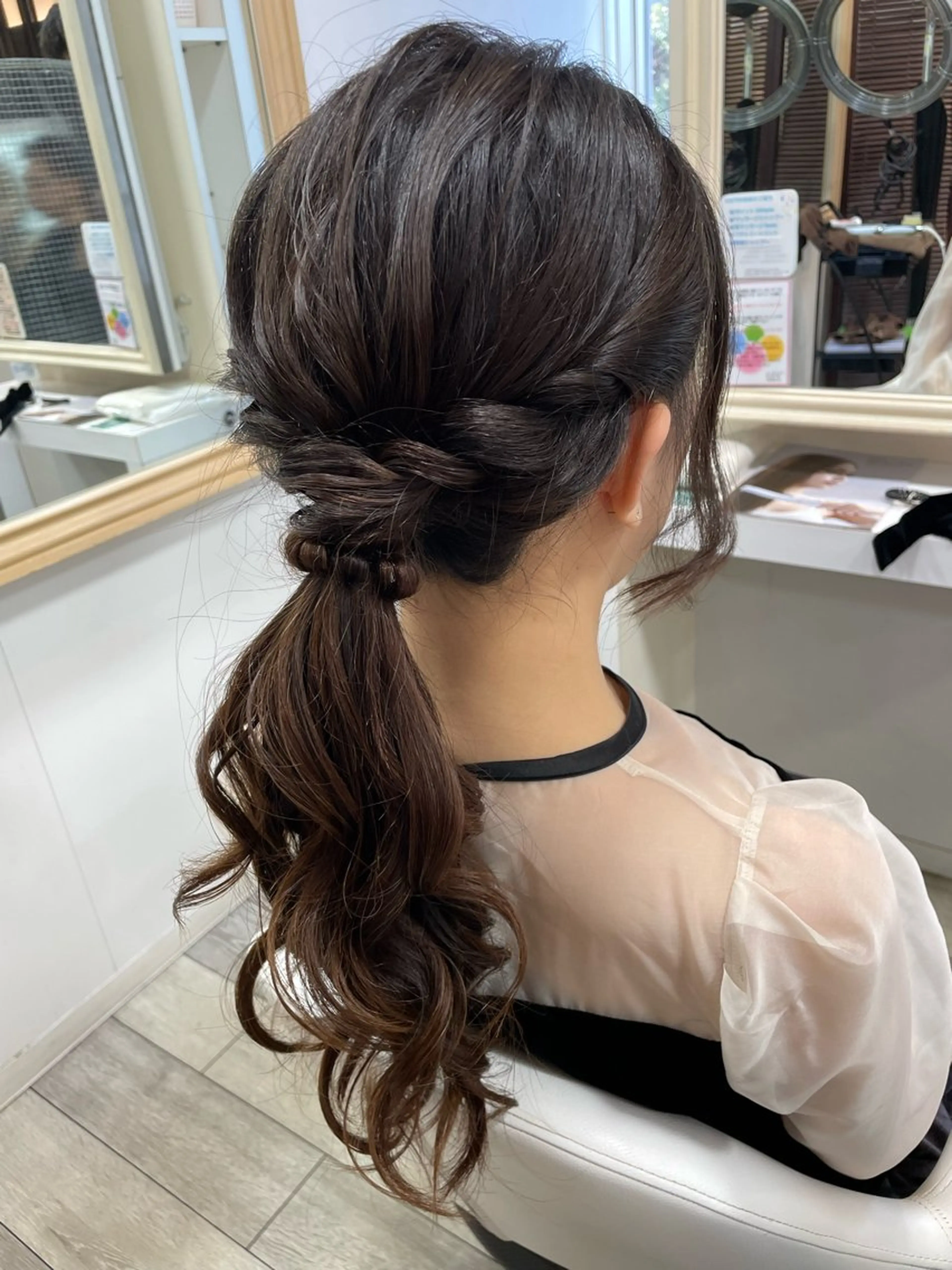 ロング 豊田 智美のヘアスタイル