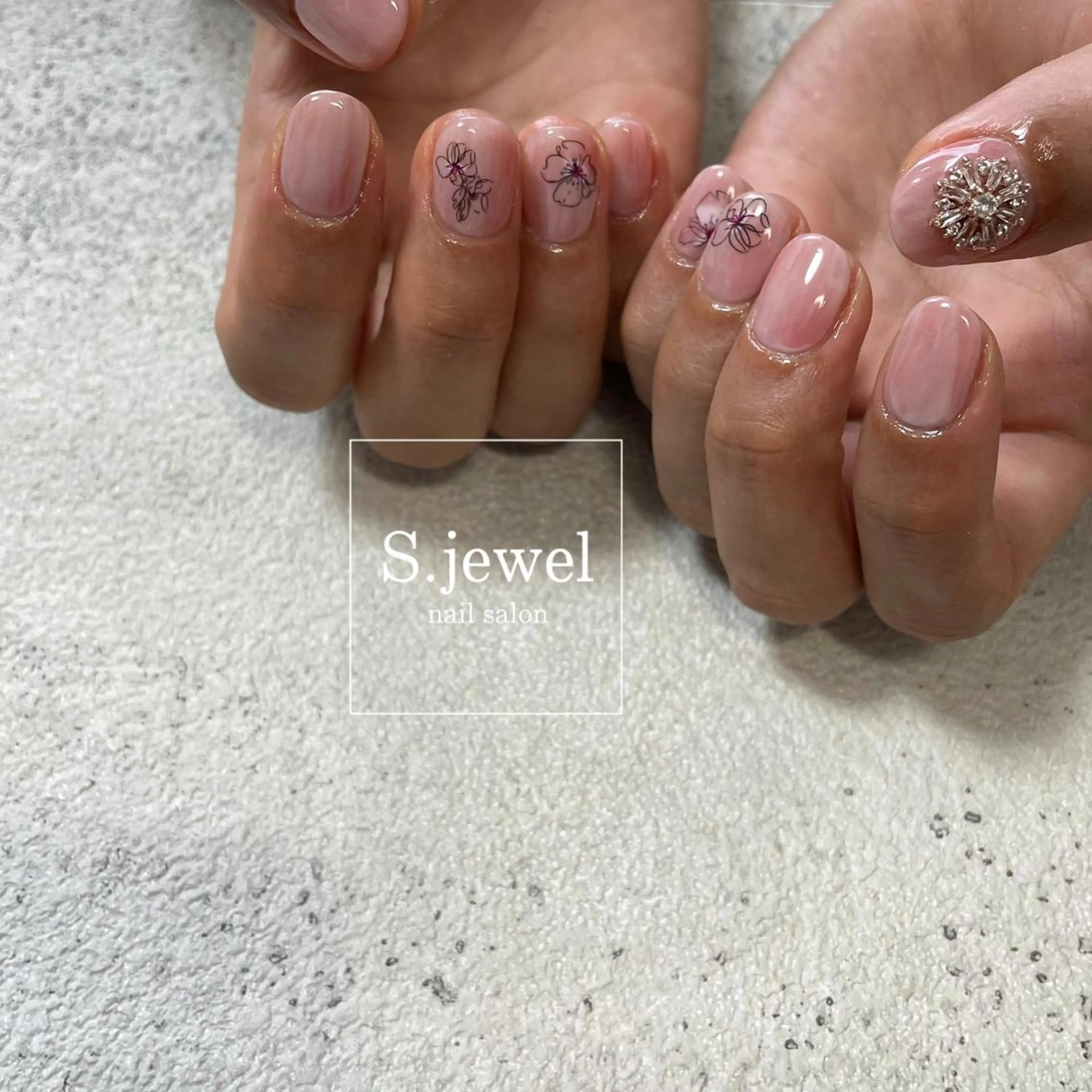 ネイル S♡JEWEL所属・S. JEWELのネイルデザイン