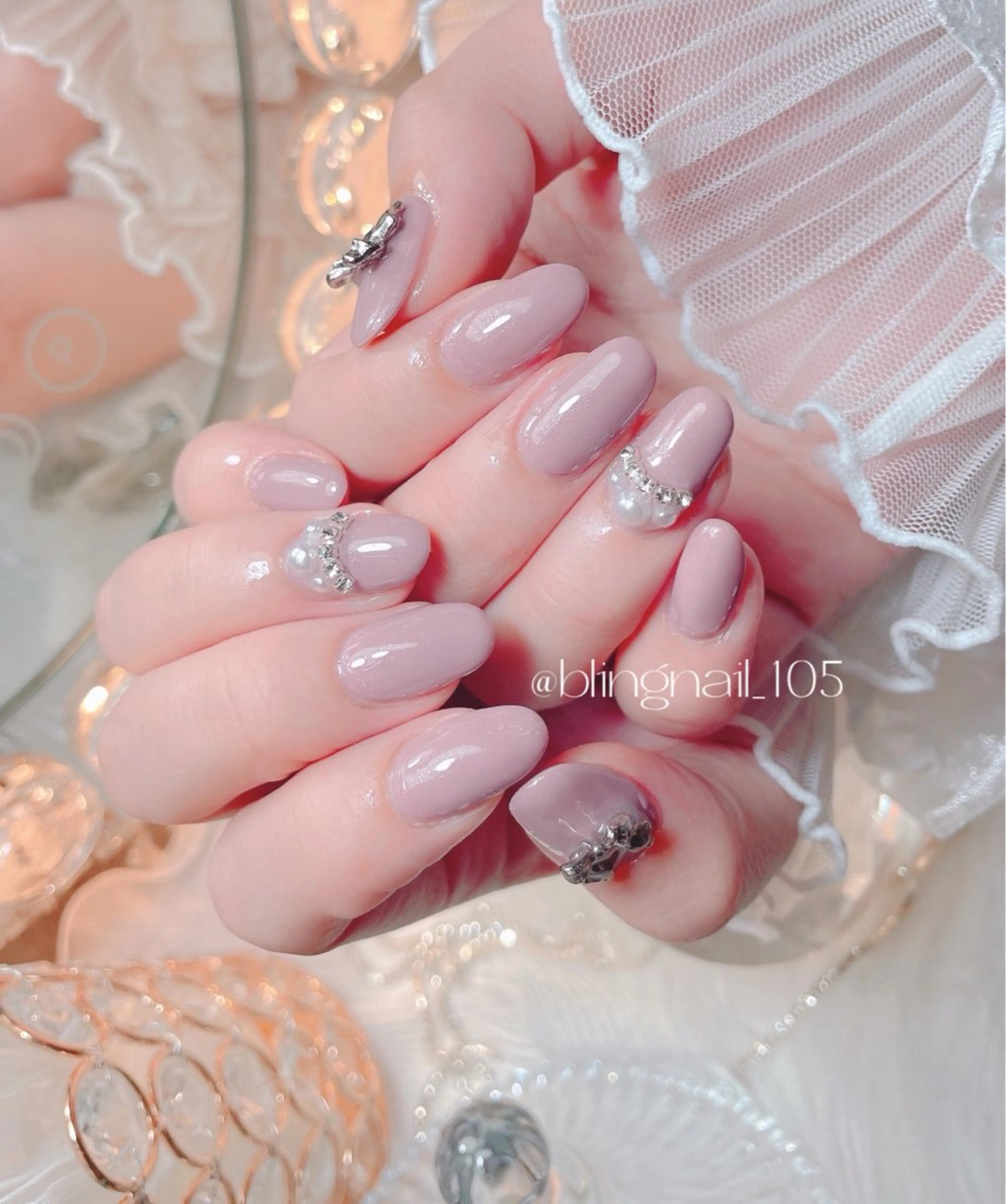 ネイル 23時まで❤︎韓国、 ワンホンネイルのネイルデザイン