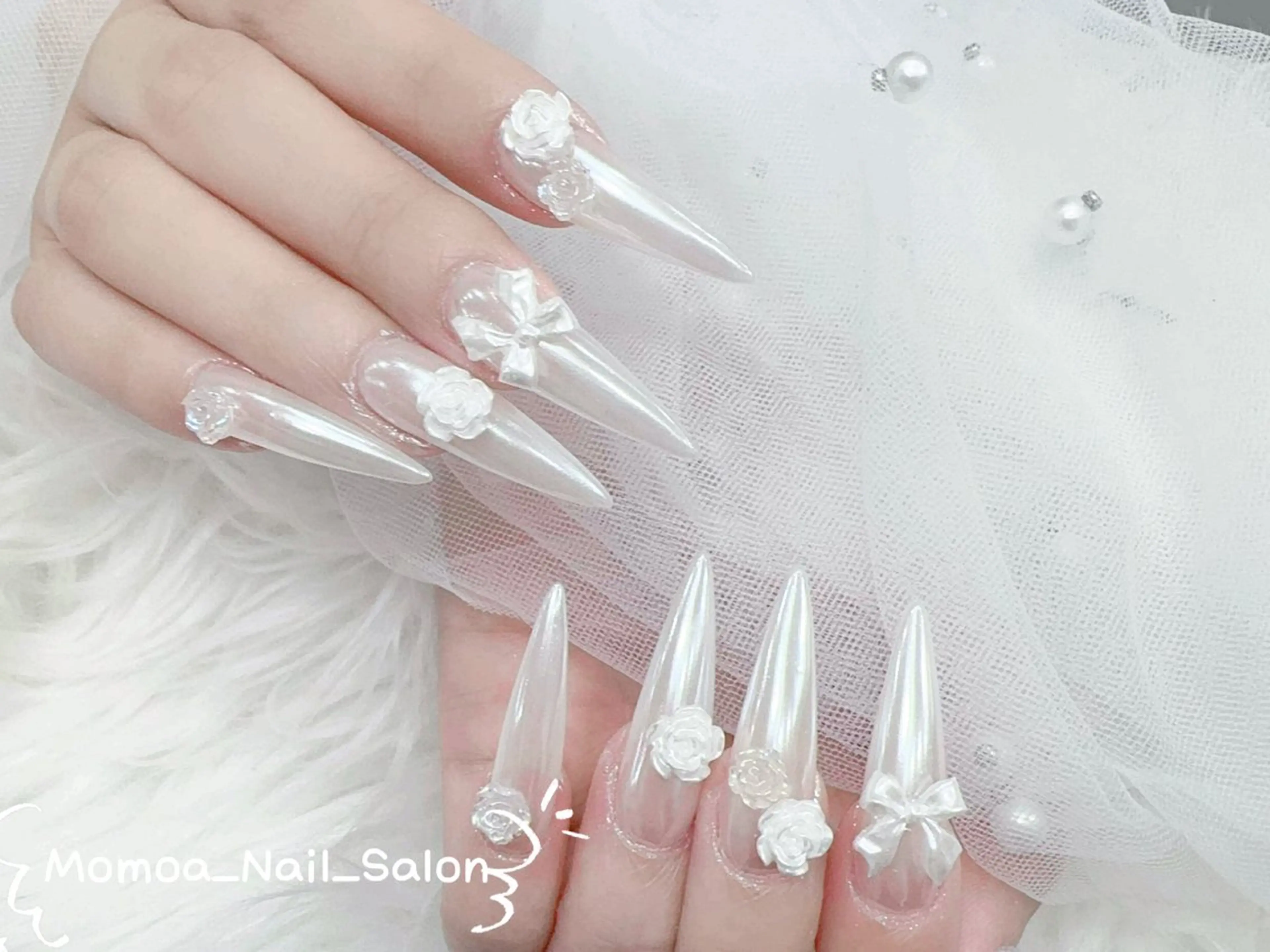 ネイル 成人式 ロングネイル マグネットネイル 大理石ネイル(マーブル) リボン ハンドネイル MoMoA Nail ネイル長さ出し専門店のネイルデザイン