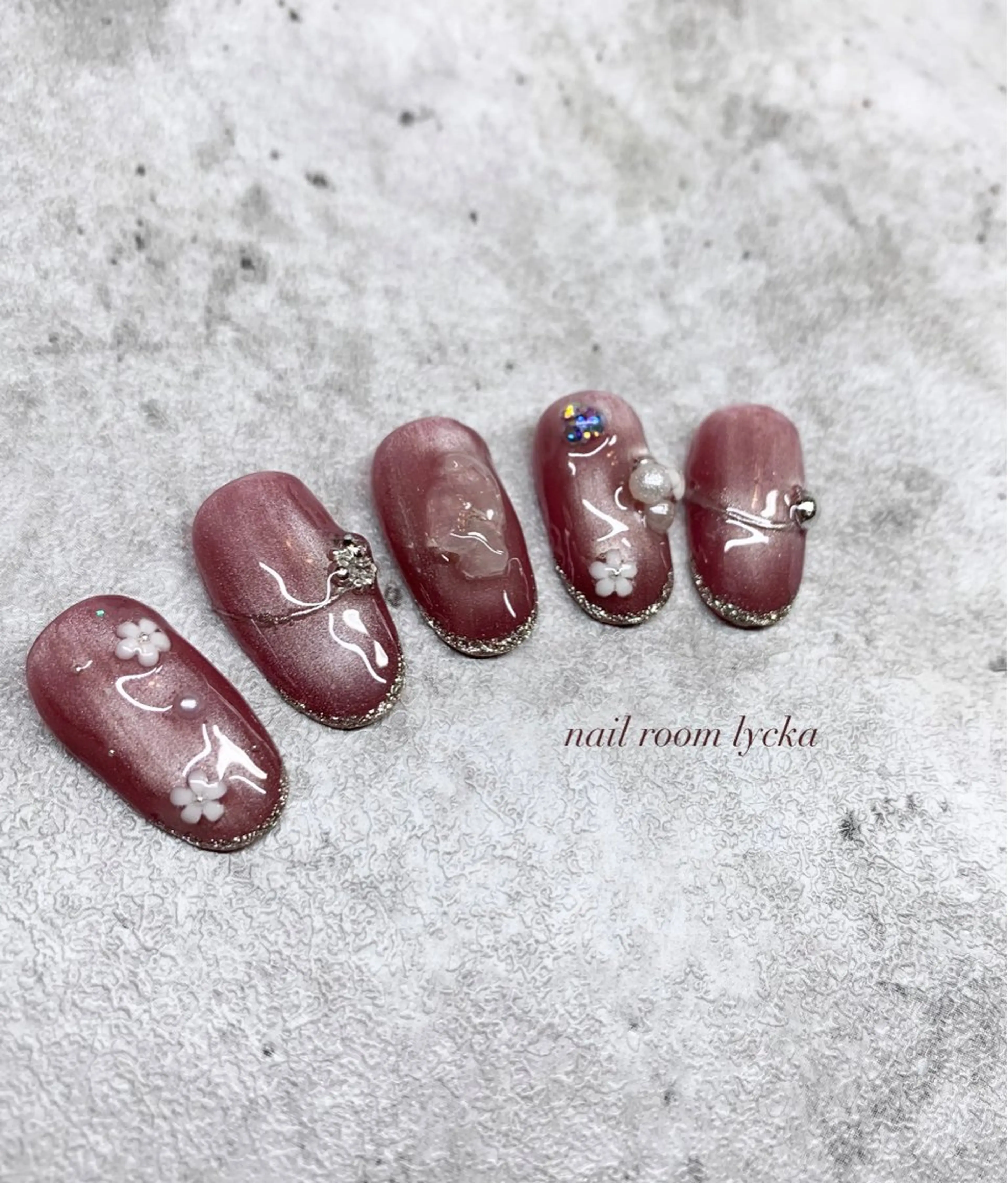 ネイル ﾈｲﾙﾙｰﾑﾘｯｶ 𝐦𝐚𝐲𝐮のネイルデザイン