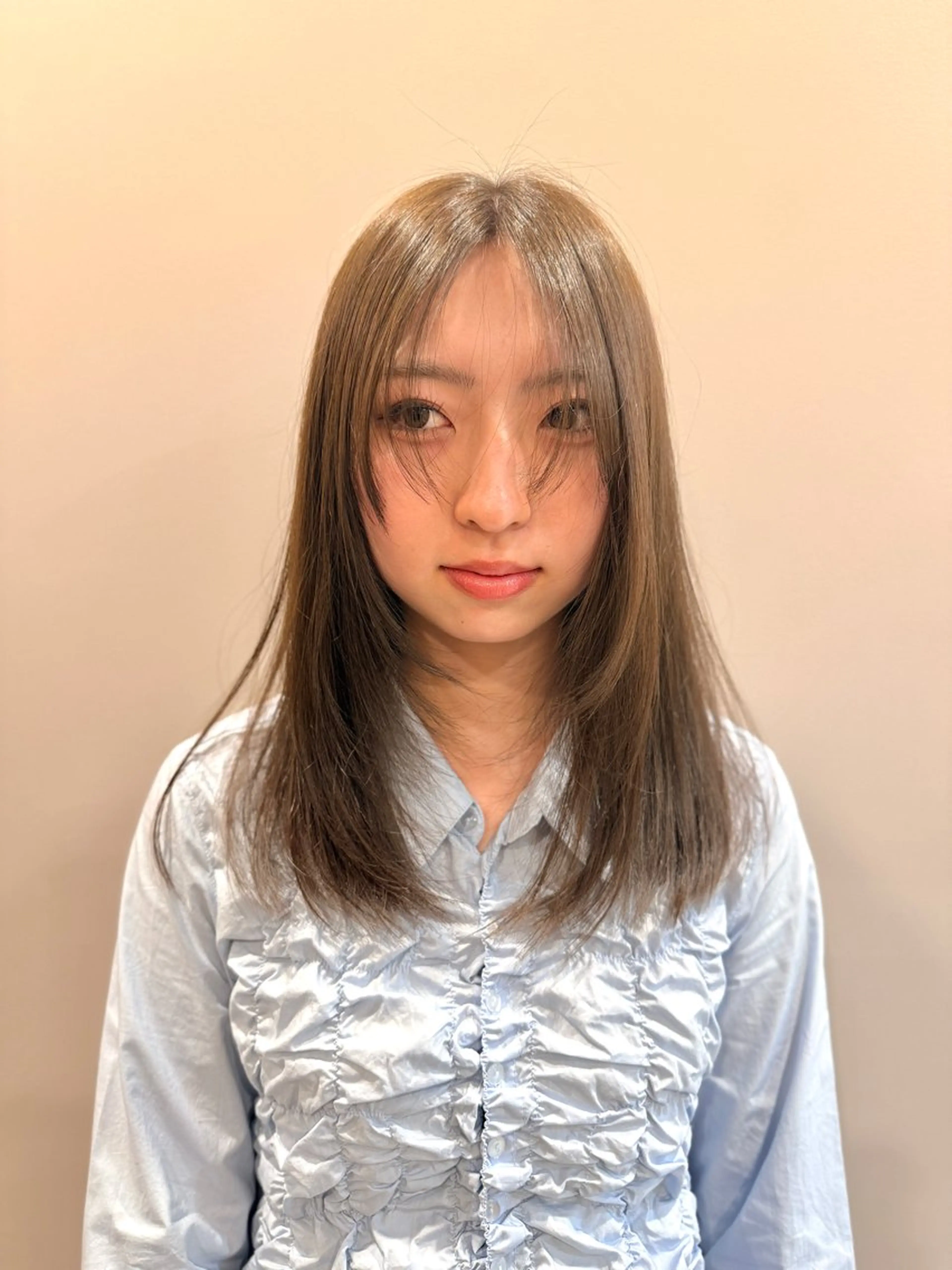 ロング カラー 透明感カラー ダークグレー ダークグレージュ グレージュ ヘアカラー 似合わせカラー／ 松岡茉和🐼🌈🌟のヘアスタイル