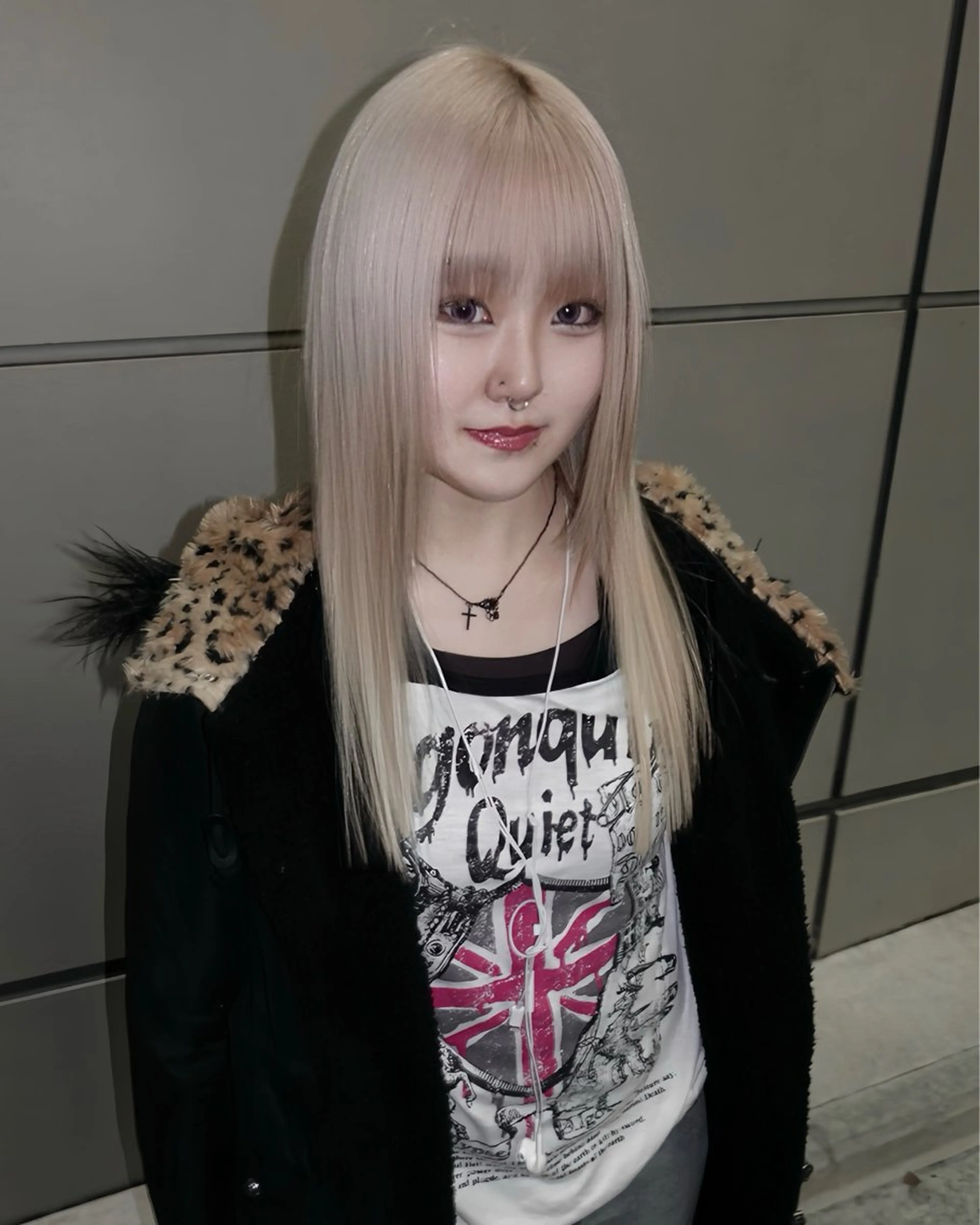 ロング ヘアカラー トリートメント Null 表参道所属・岩下昂世/ ハイトーン/デザインのヘアスタイル