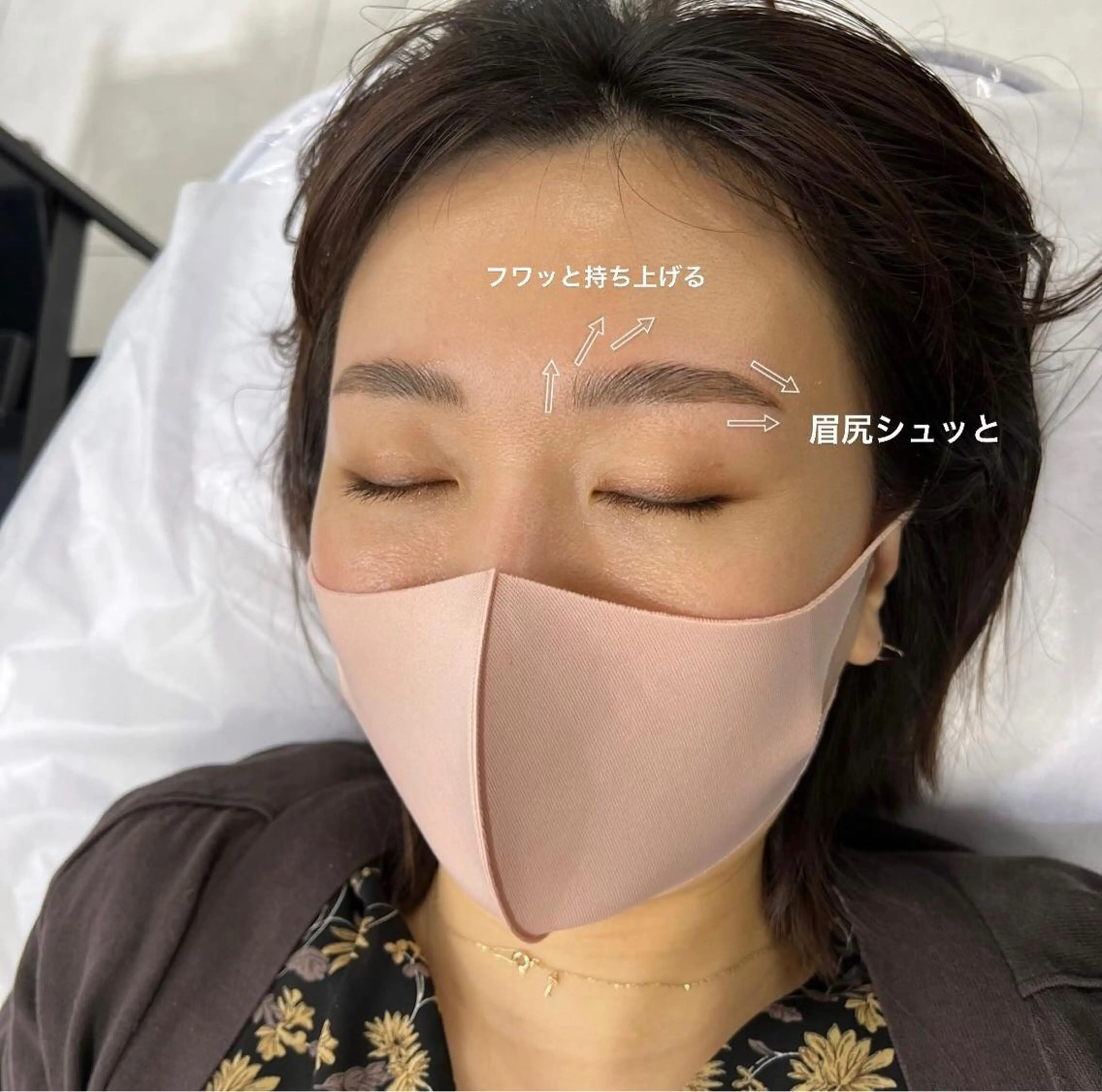 アイブロウ ELAINE ハリウッドブロウの眉毛・アイブロウイメージ