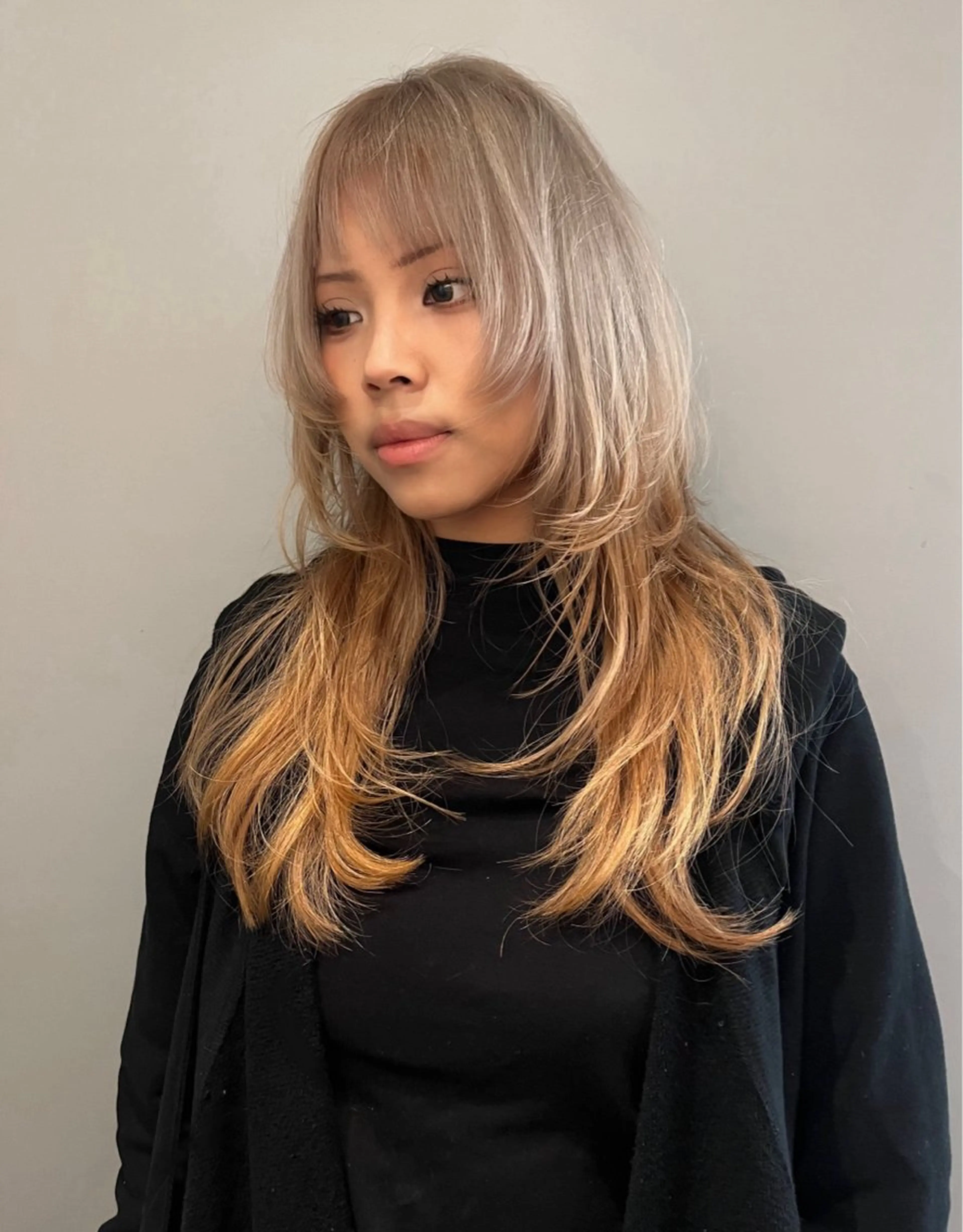 ロング Haco＋所属・ウルフ/レイヤー Miinaのヘアスタイル