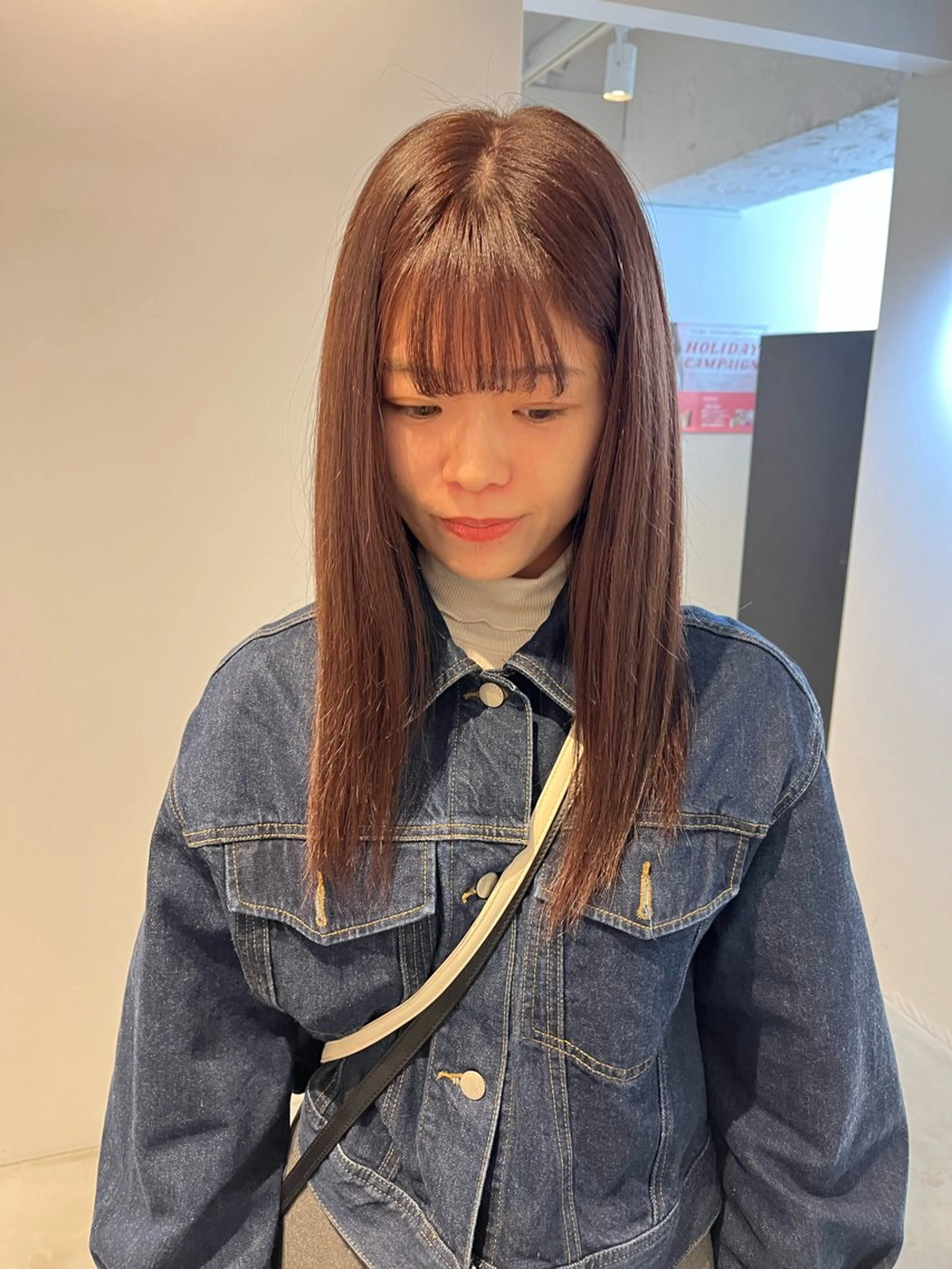 セミロング ALLYS 渋谷店所属・最高級の艶のある カラーmei🎨のヘアスタイル