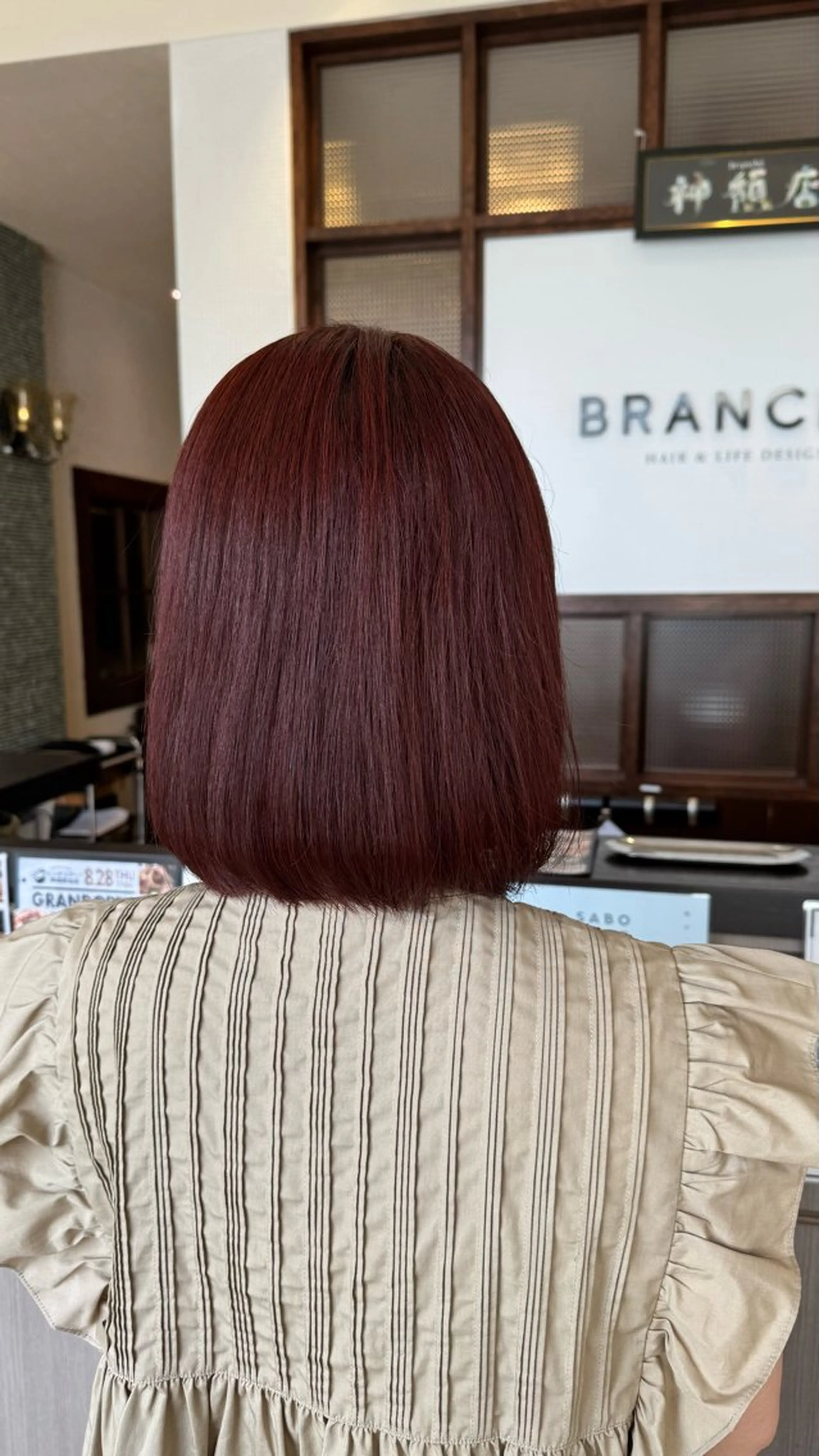 ミディアム カット ヘアカラー ブランシェ神領店 稲垣 葵のヘアスタイル