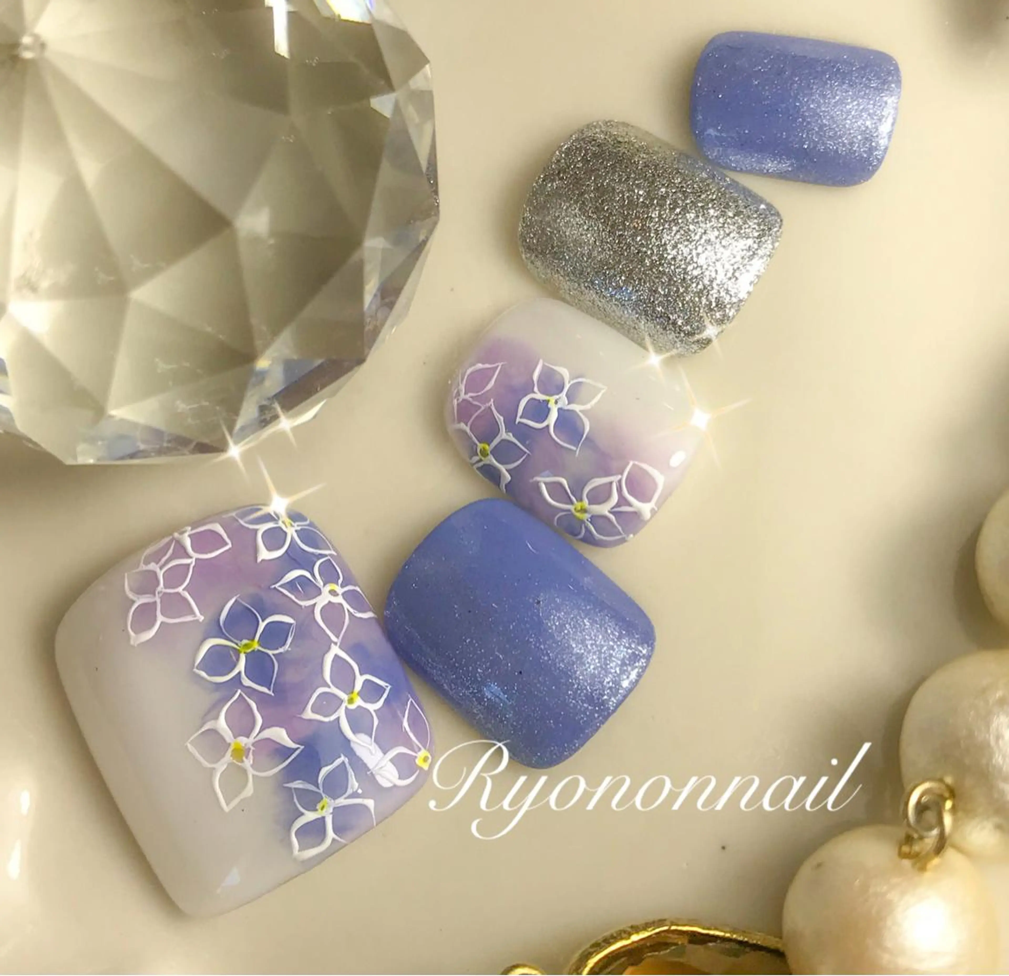 ネイル Ryononnail(リョノンネイル)所属・Ryononnail 上谷典子のネイルデザイン
