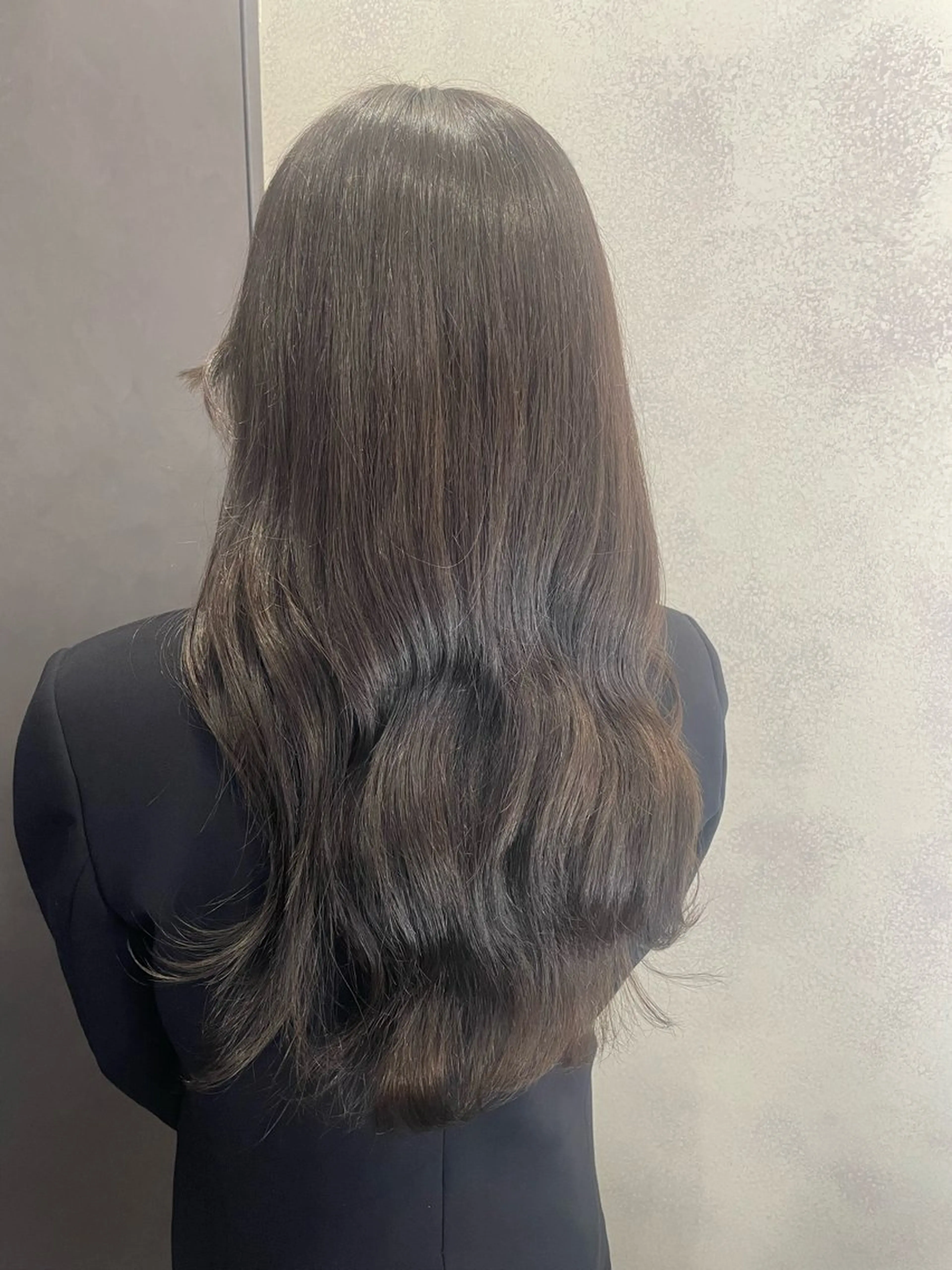 ロング カラー ベージュカラー オリーブベージュ 岩城 唯奈のマツエク・マツパデザイン