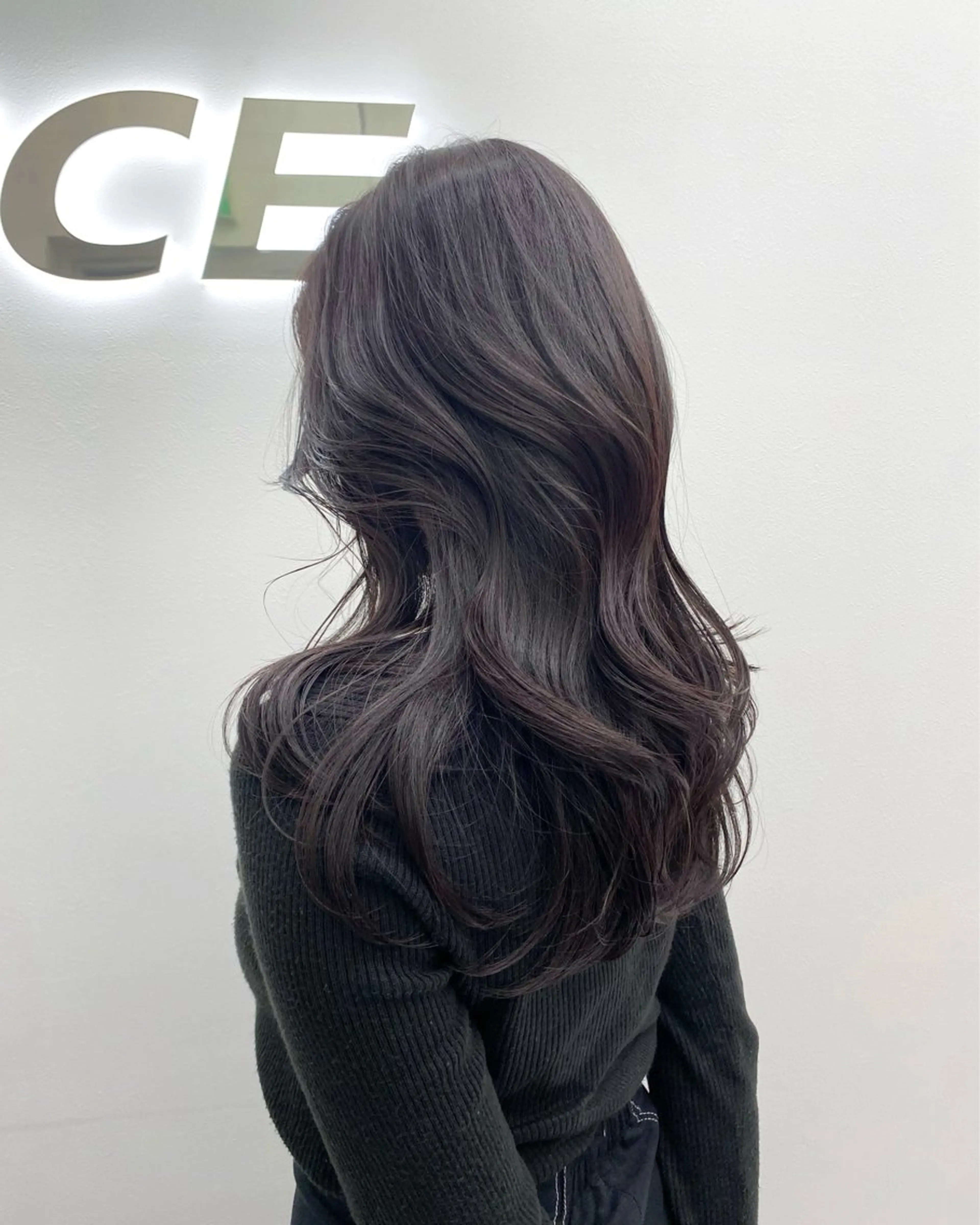 【🤍ミニモ限定🤍】大人っぽい動きの出るレイヤーカット+重くない艶髪カラー🤍+髪質改善トリートメント🇰🇷の写真