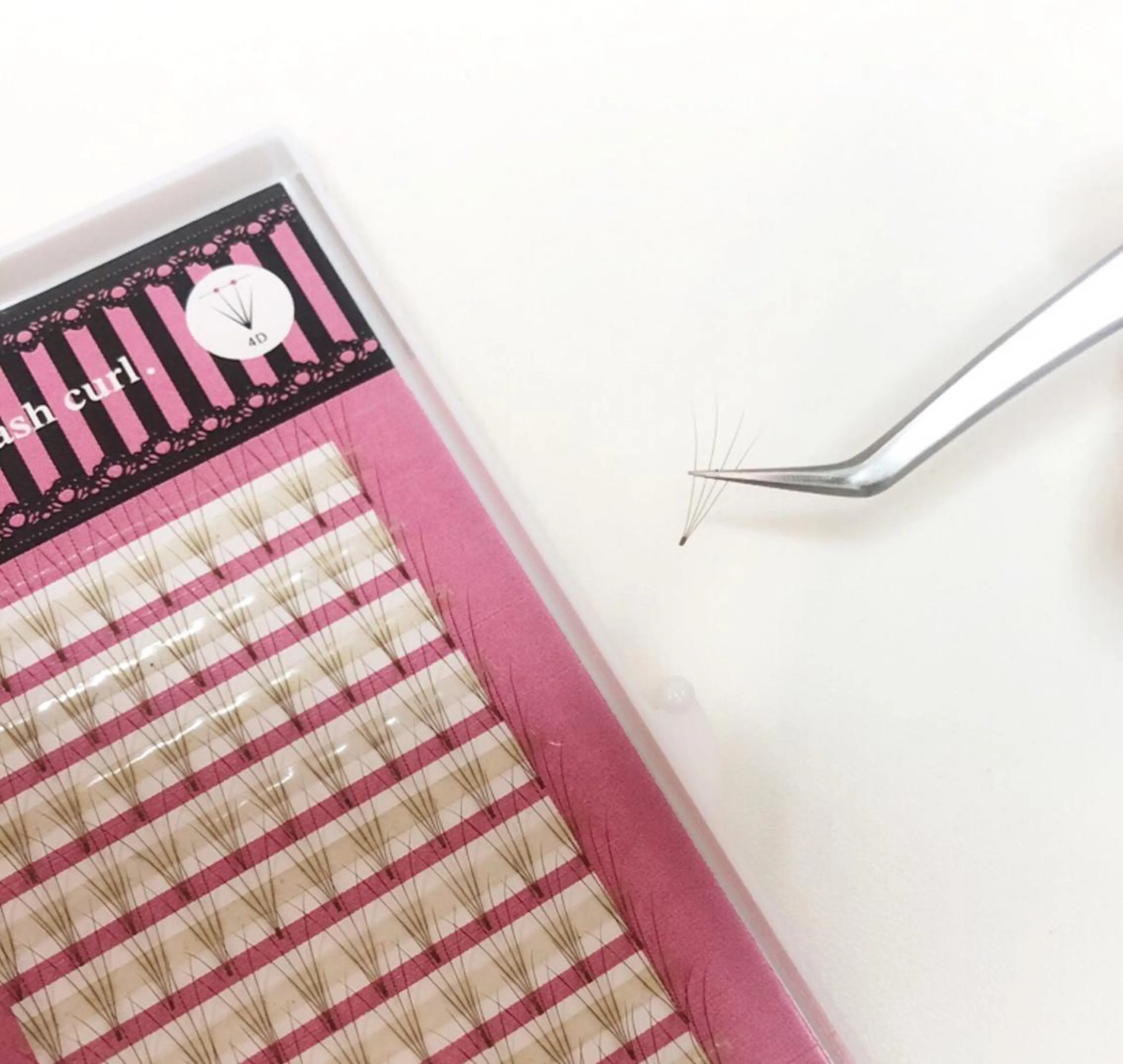 マツエク・マツパ KITTY 立川のネイルデザイン