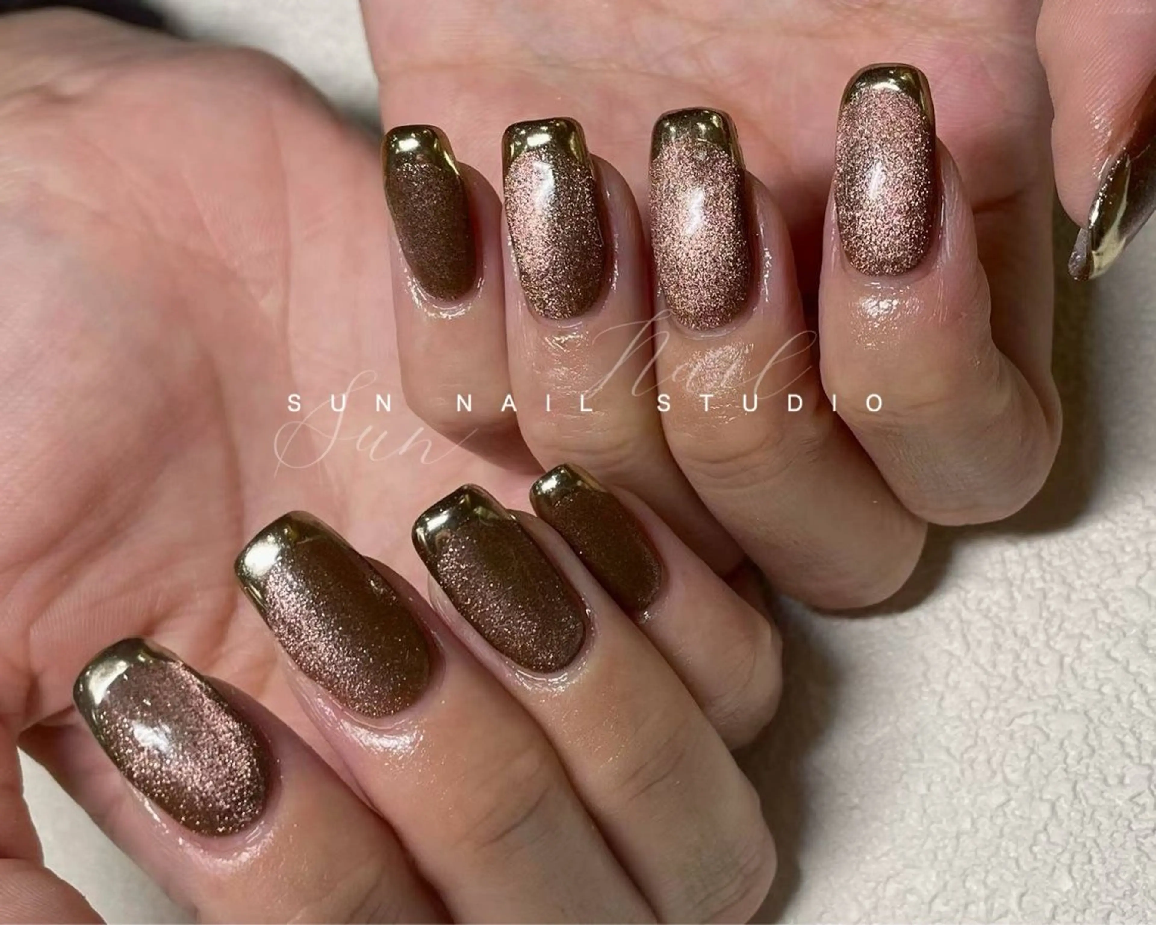 ネイル フレンチネイル ミラーネイル SUN nail上本町のネイルデザイン