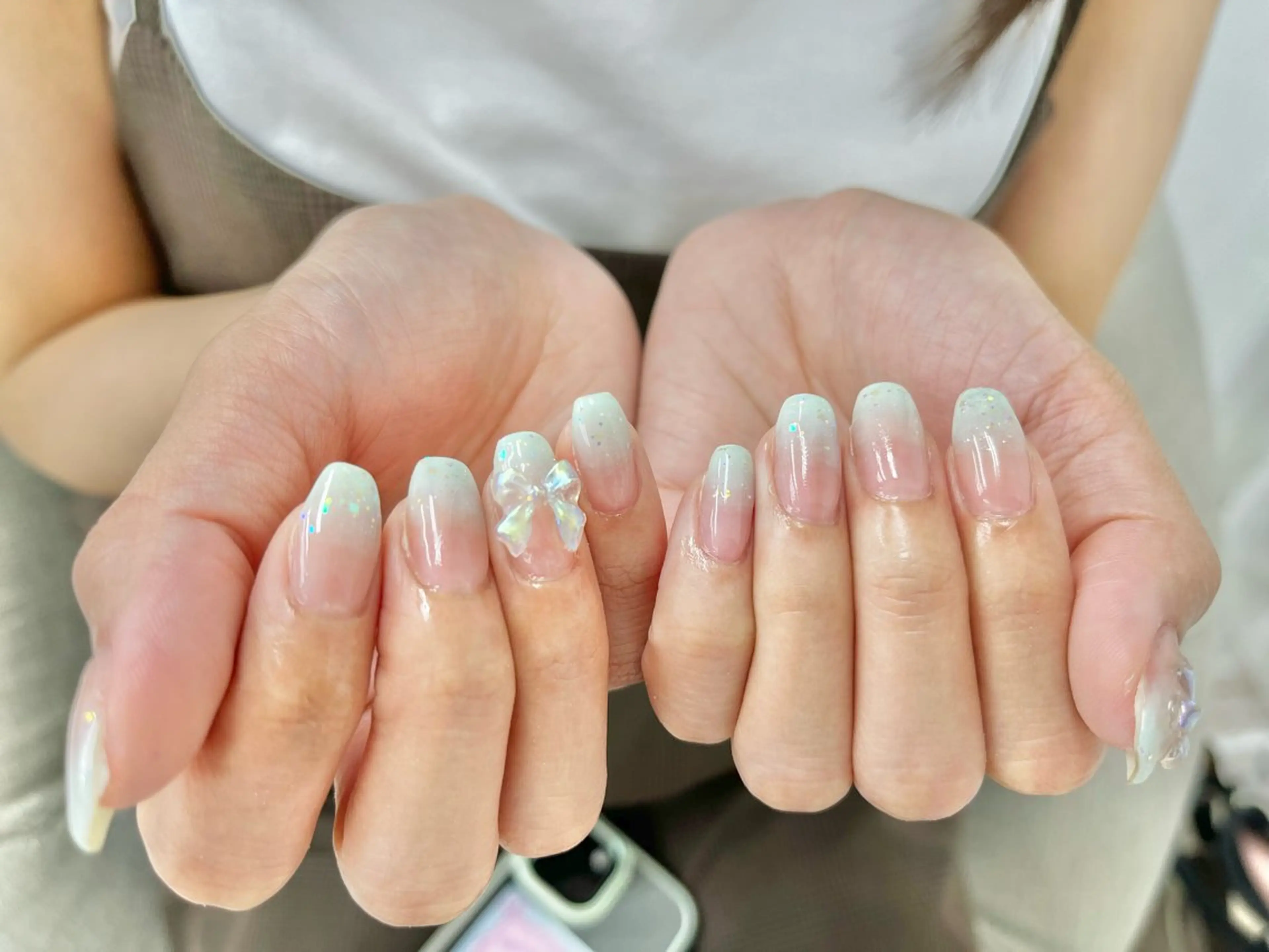 ネイル リボン ハンドネイル Bianca赤羽 信末のネイルデザイン