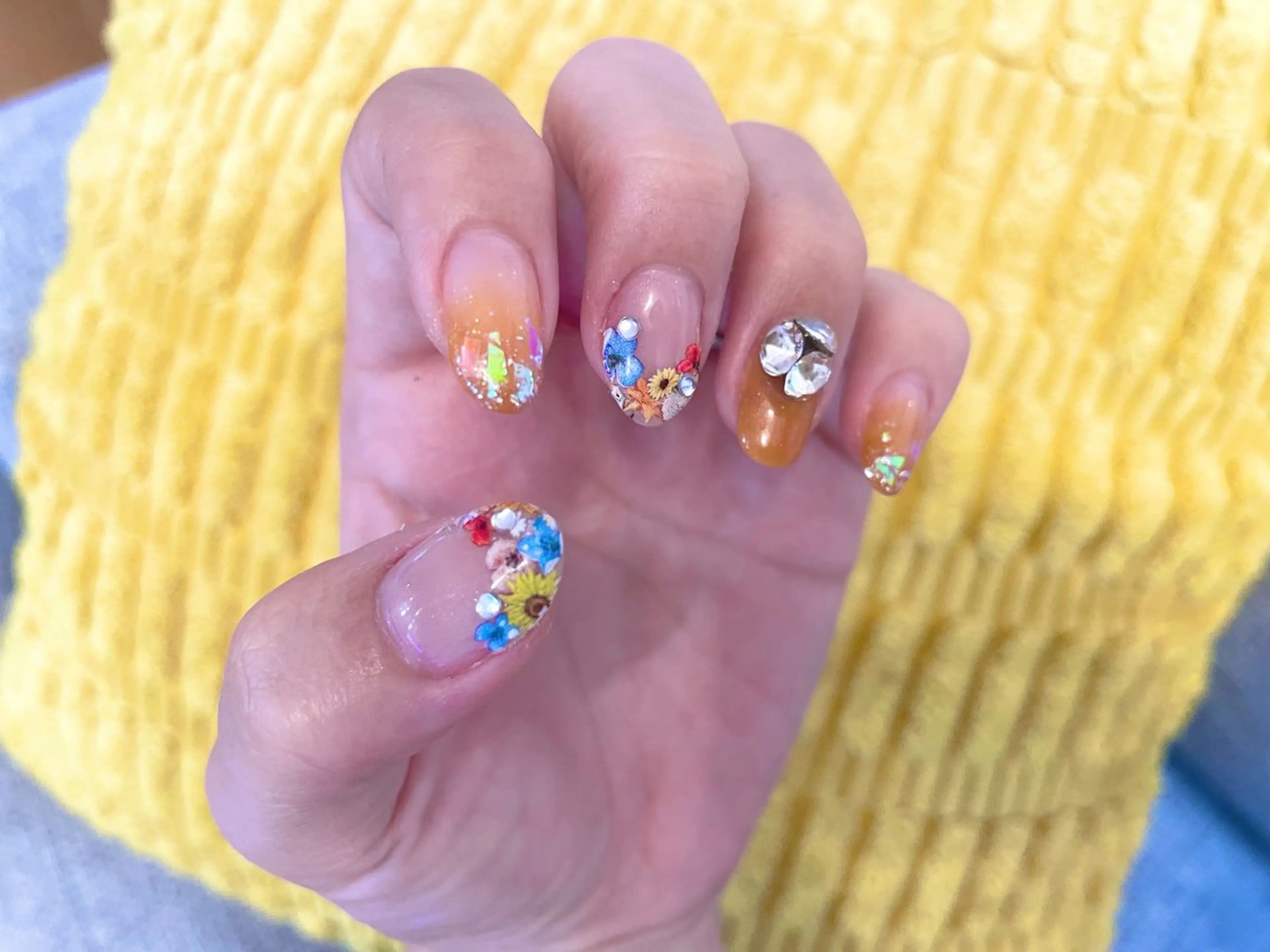 ネイル ハンドネイル 藤島 咲良のネイルデザイン