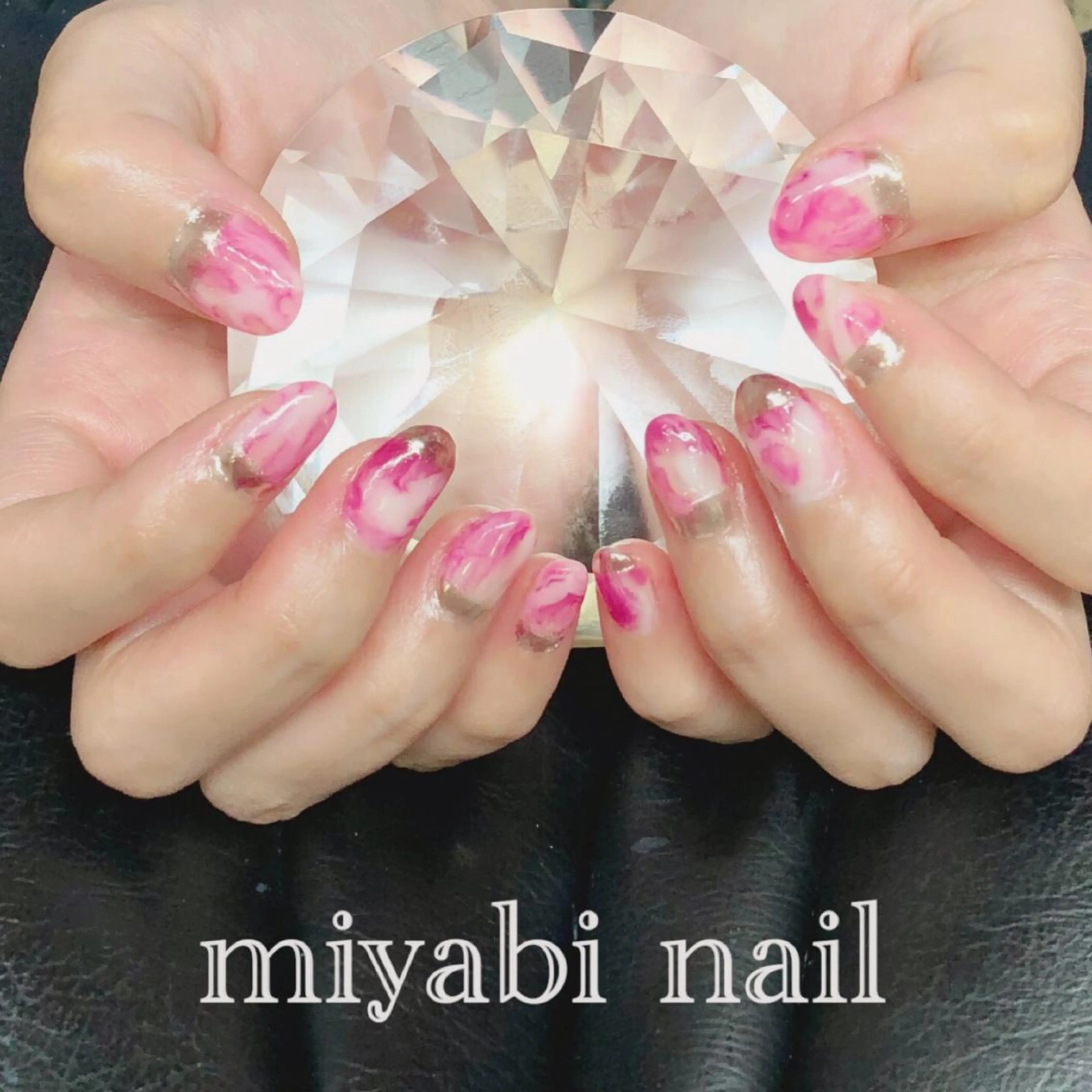 ネイル アートネイル ジェルネイル ミラーネイル 持ち込み ニュアンスネイル ハンドネイル miyabi nail 桂川駅近くのネイルデザイン