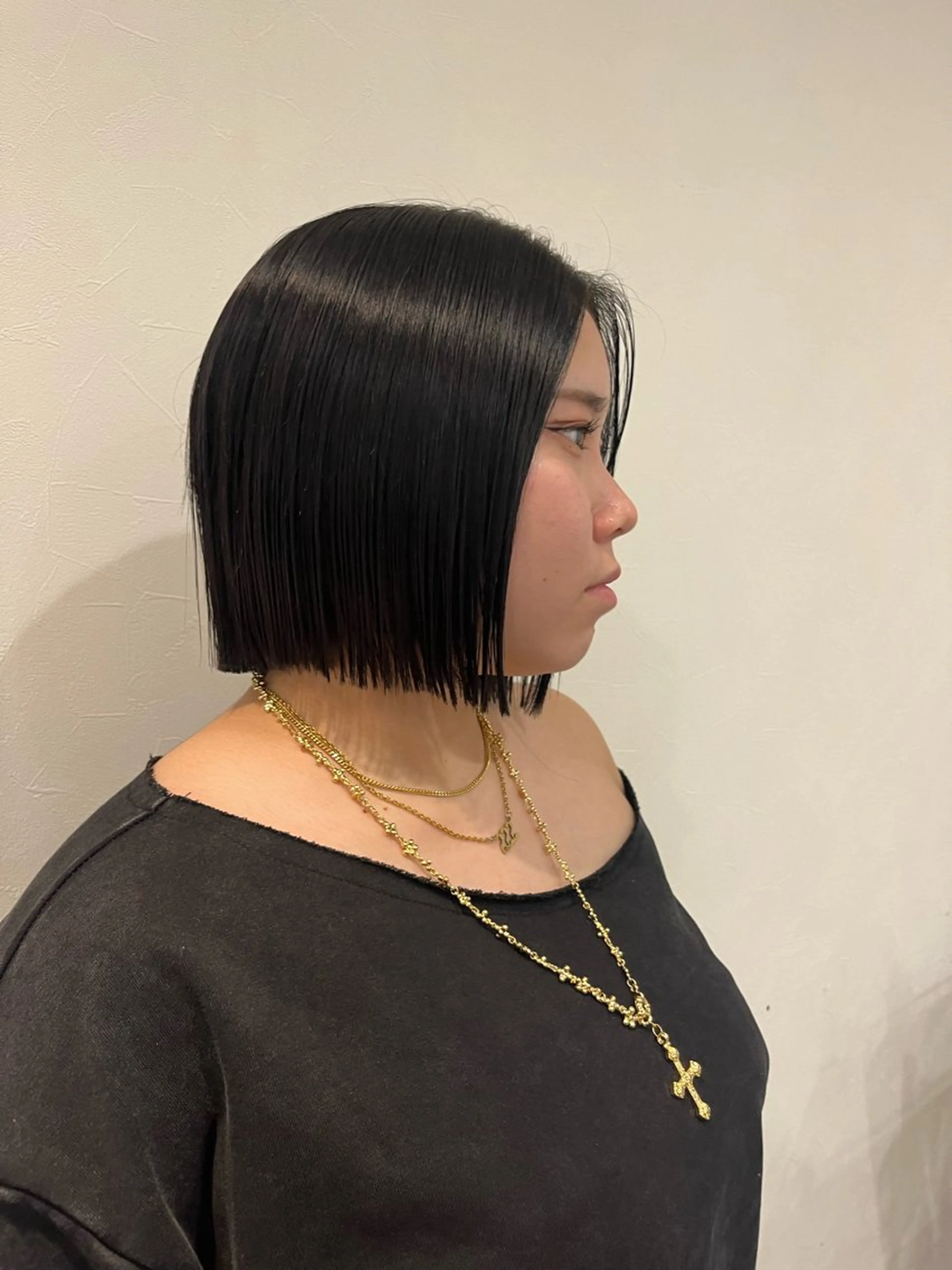 ミディアム ボブ anon Loemのヘアスタイル