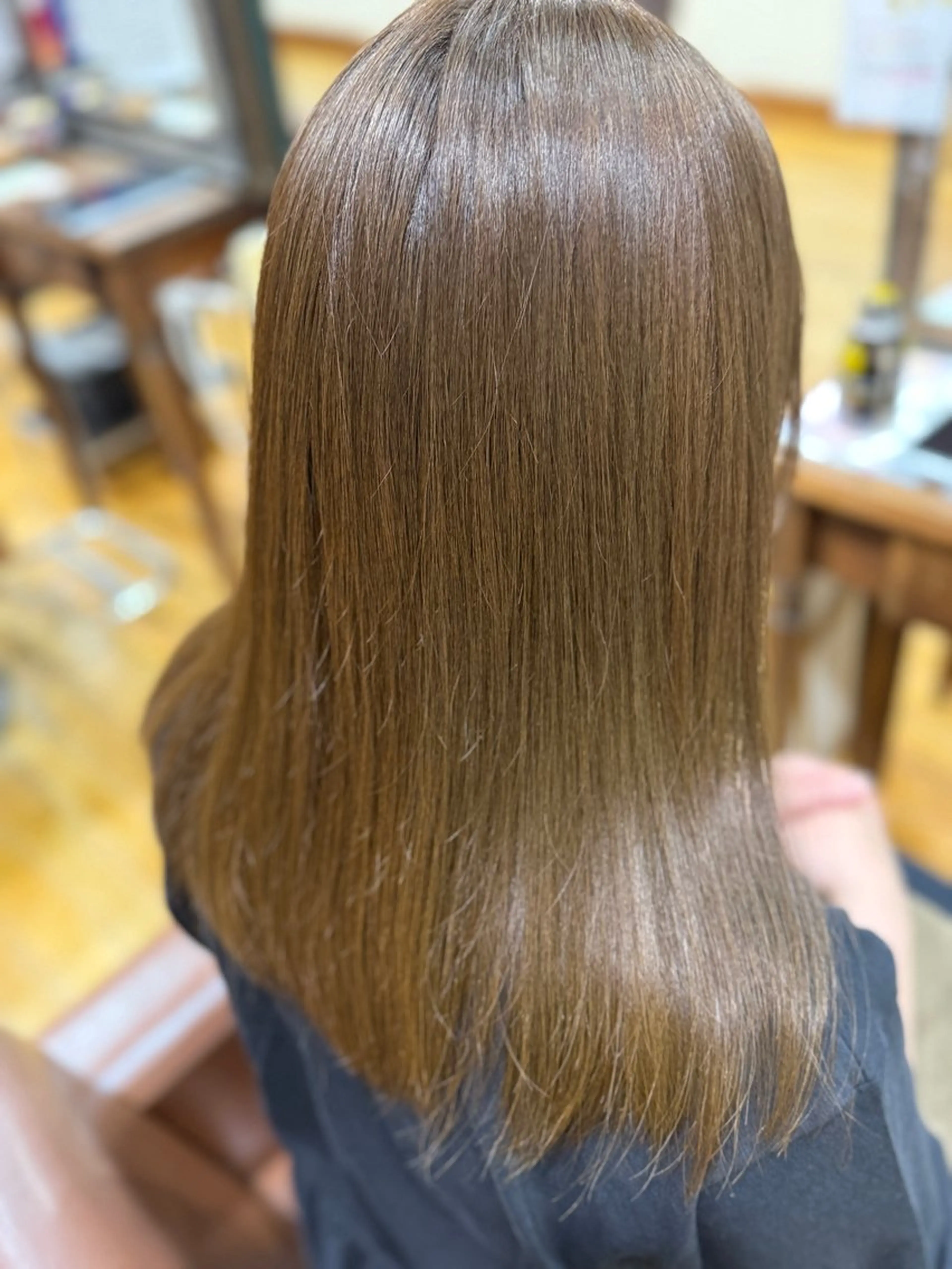 セミロング ヘアカラー トリートメント ✂️古市 一希✂️のヘアスタイル