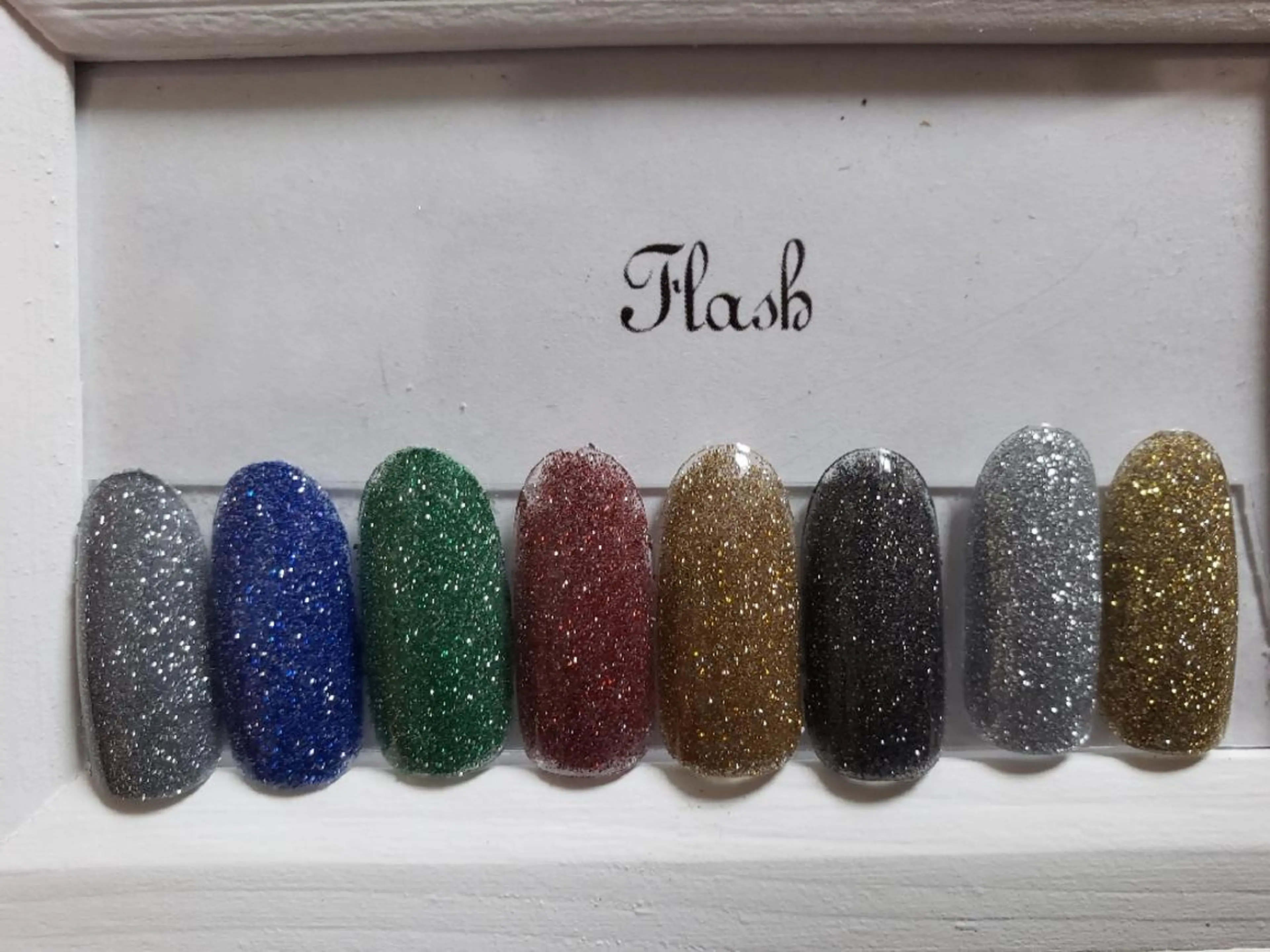 ネイル フラッシュネイル クロキ 。のネイルデザイン