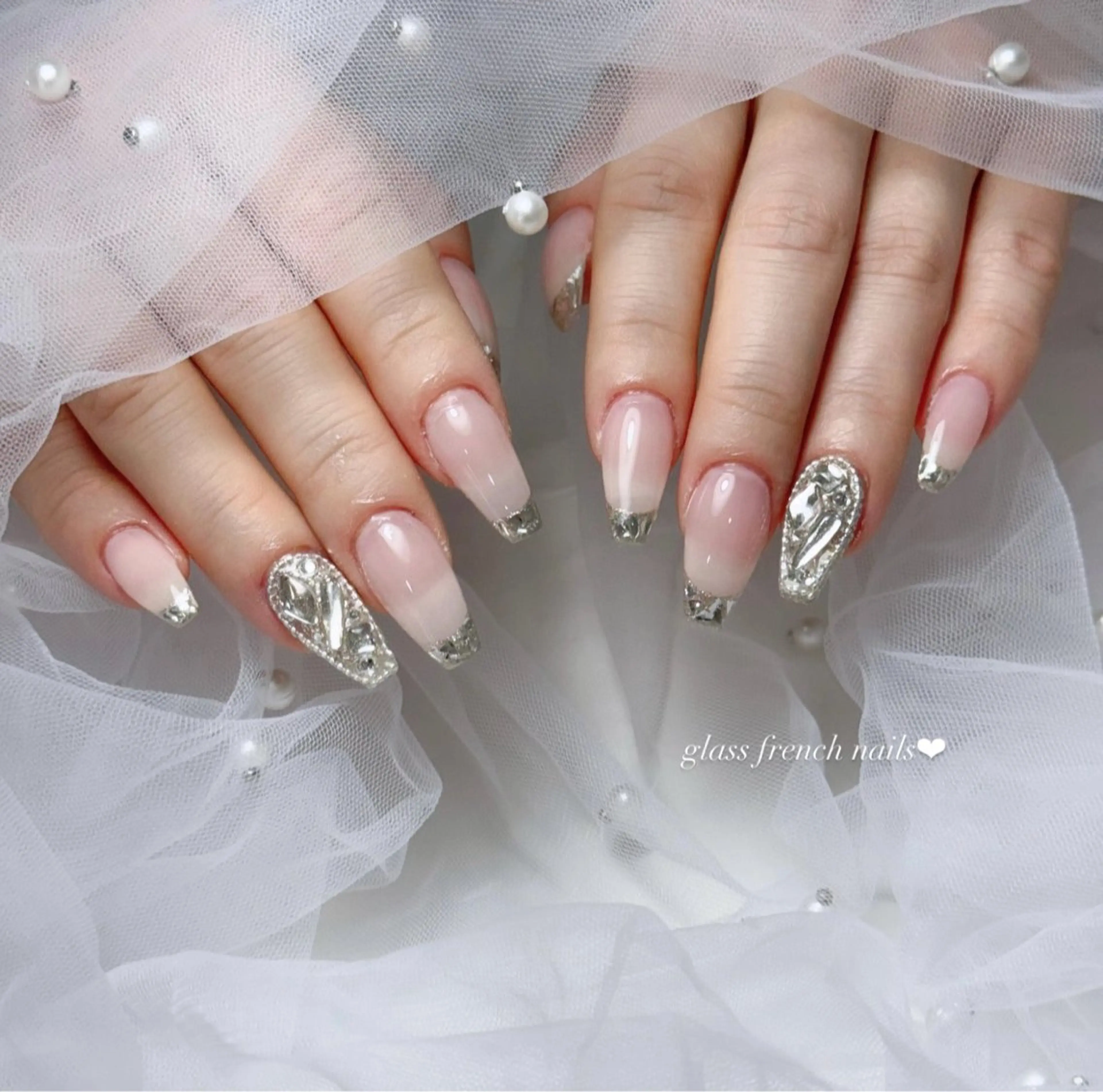 ネイル アートネイル ジェルネイル パラジェル ハンドネイル フットネイル ハンドケア re. naのネイルデザイン