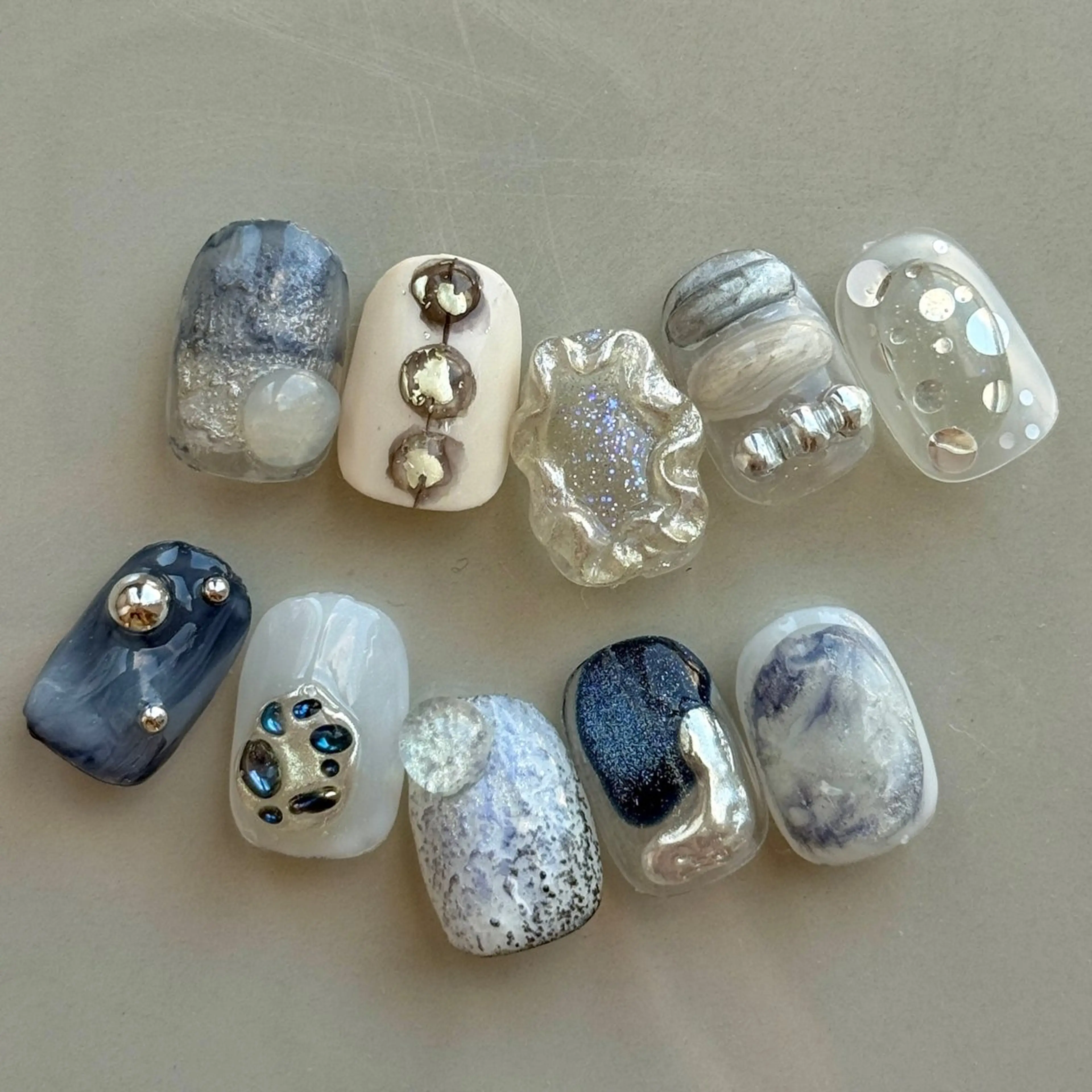 ネイル ハンドネイル 深田 美雪のネイルデザイン