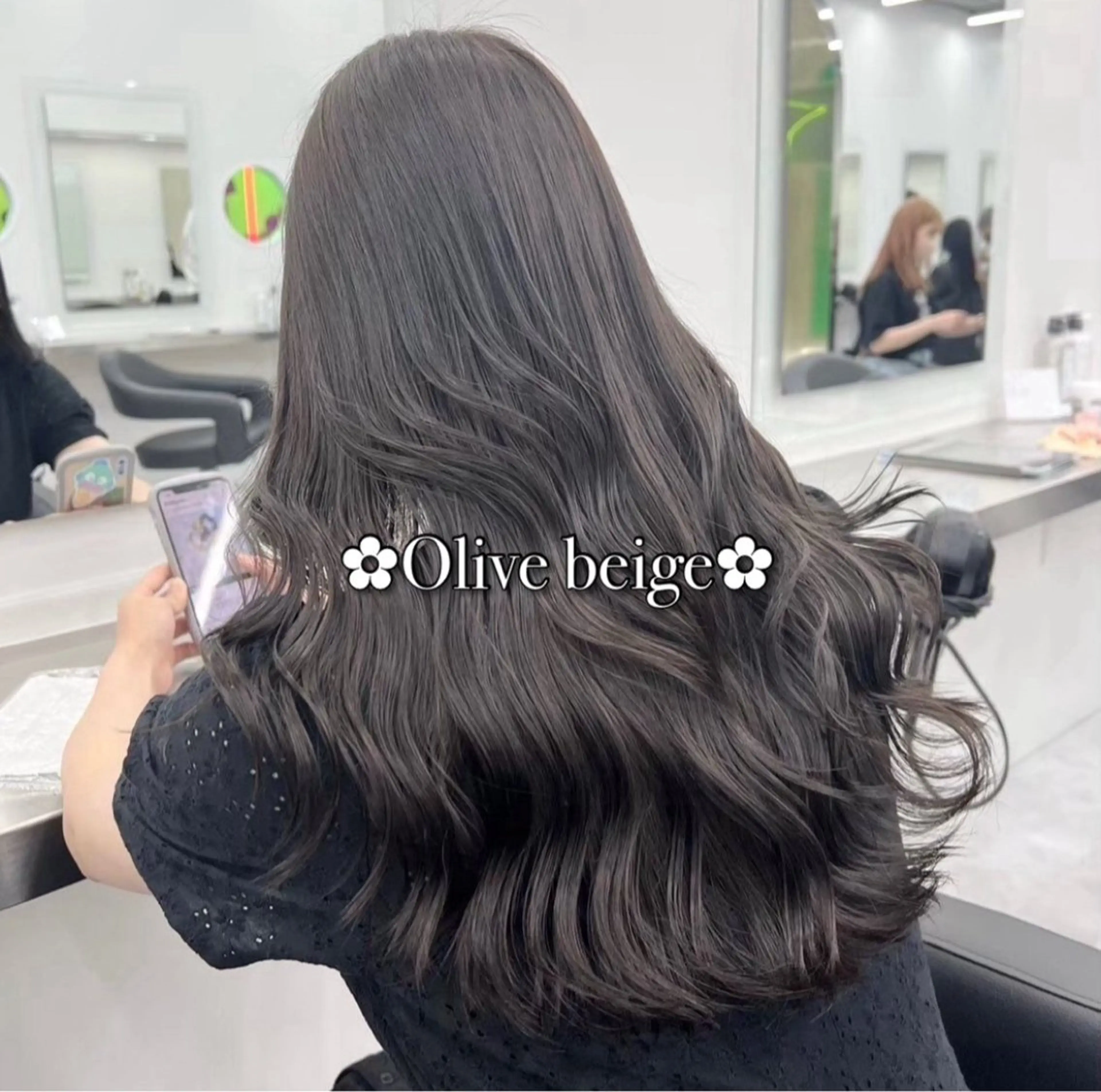 ロング カット ヘアカラー トリートメント tomoka /Wカラー/髪質改善のヘアスタイル